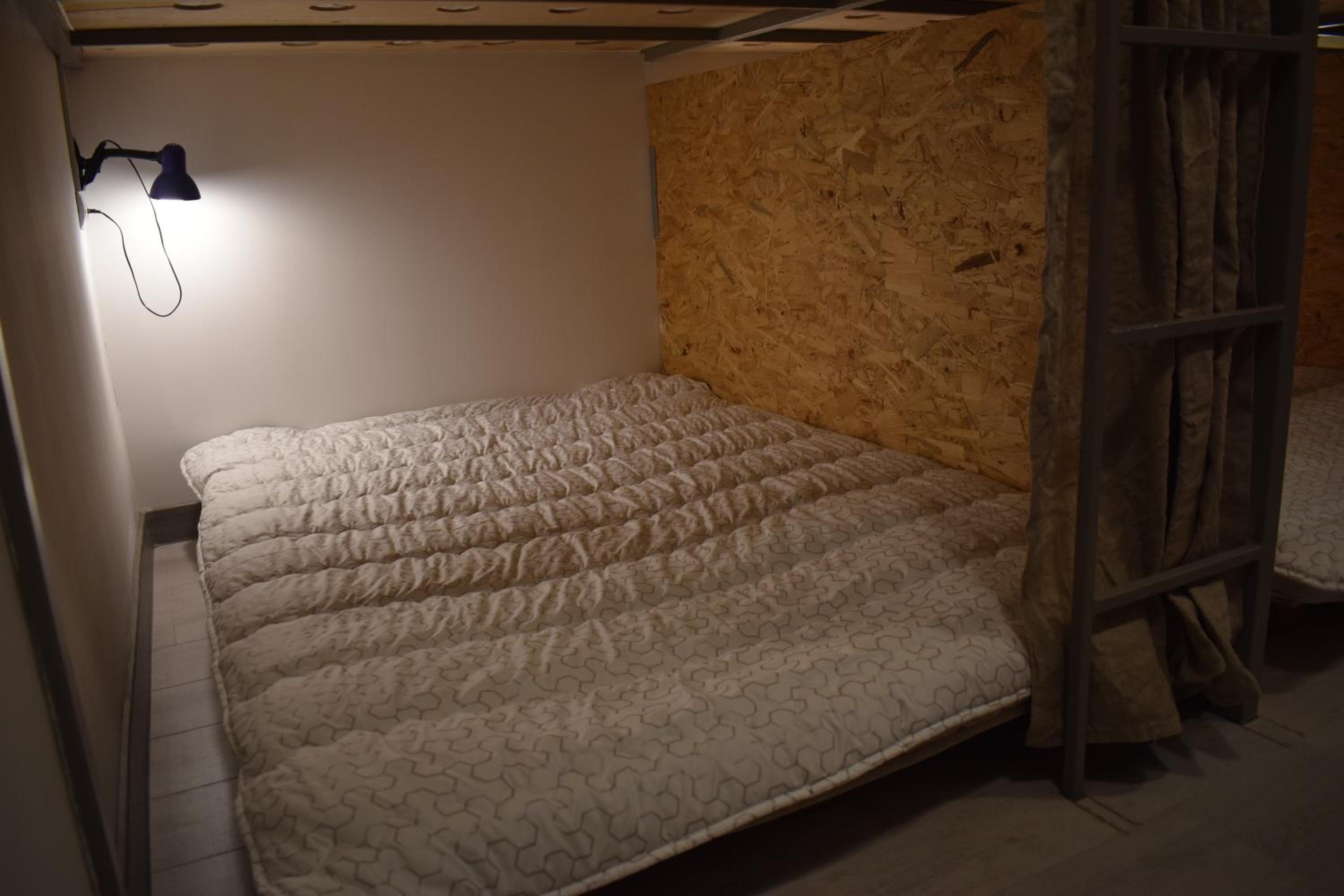 SLEEP STUDIO Hostel