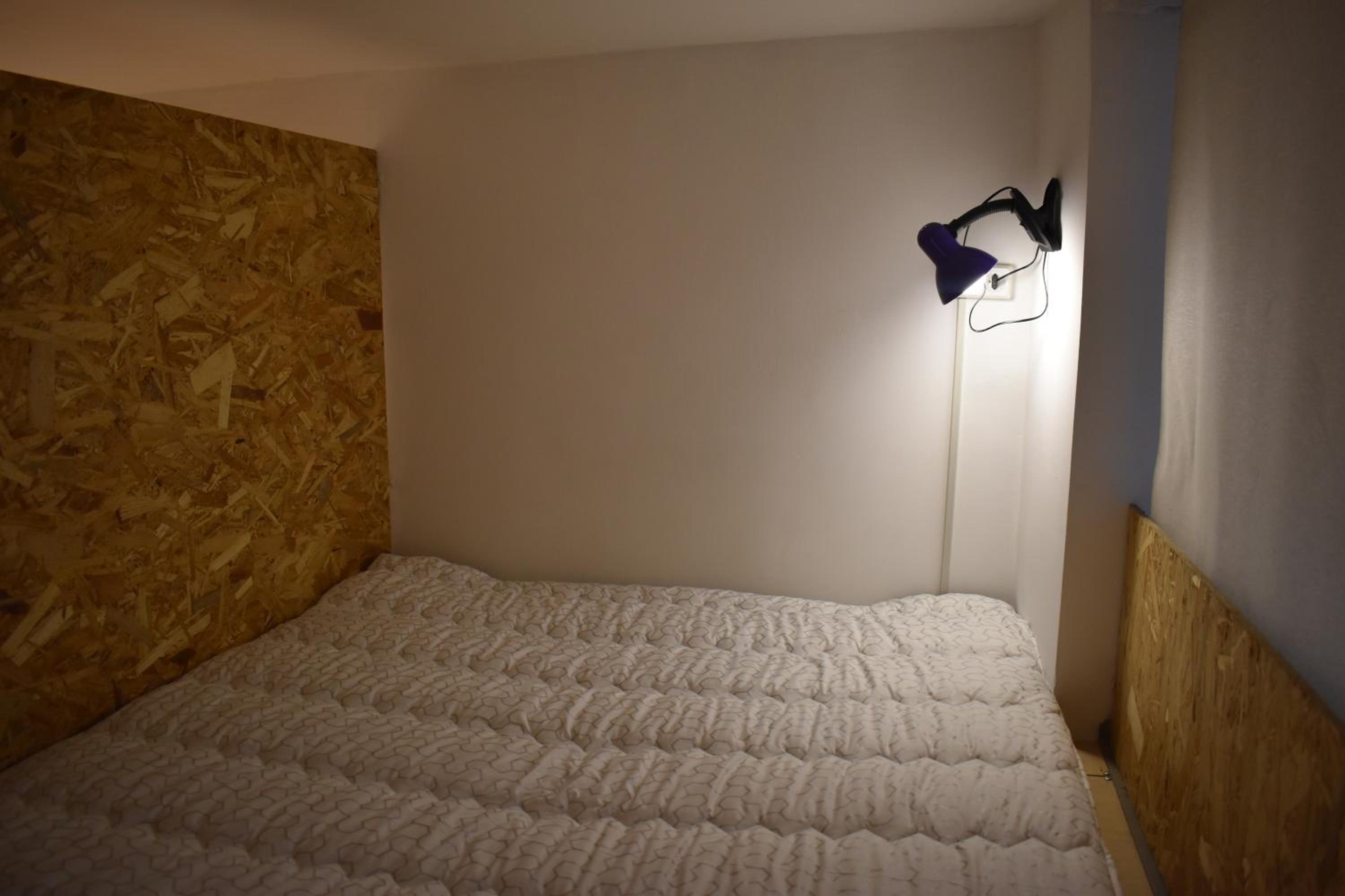 SLEEP STUDIO Hostel