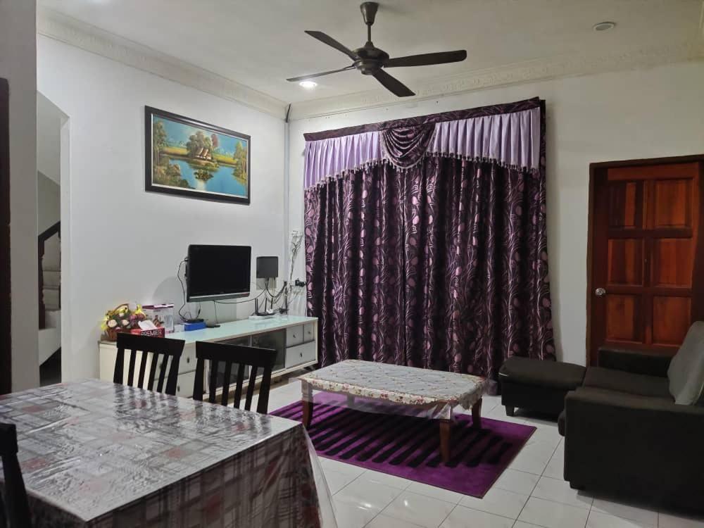 Homestay YatiMizi (Bungalow Station 18, Ipoh) photo 7