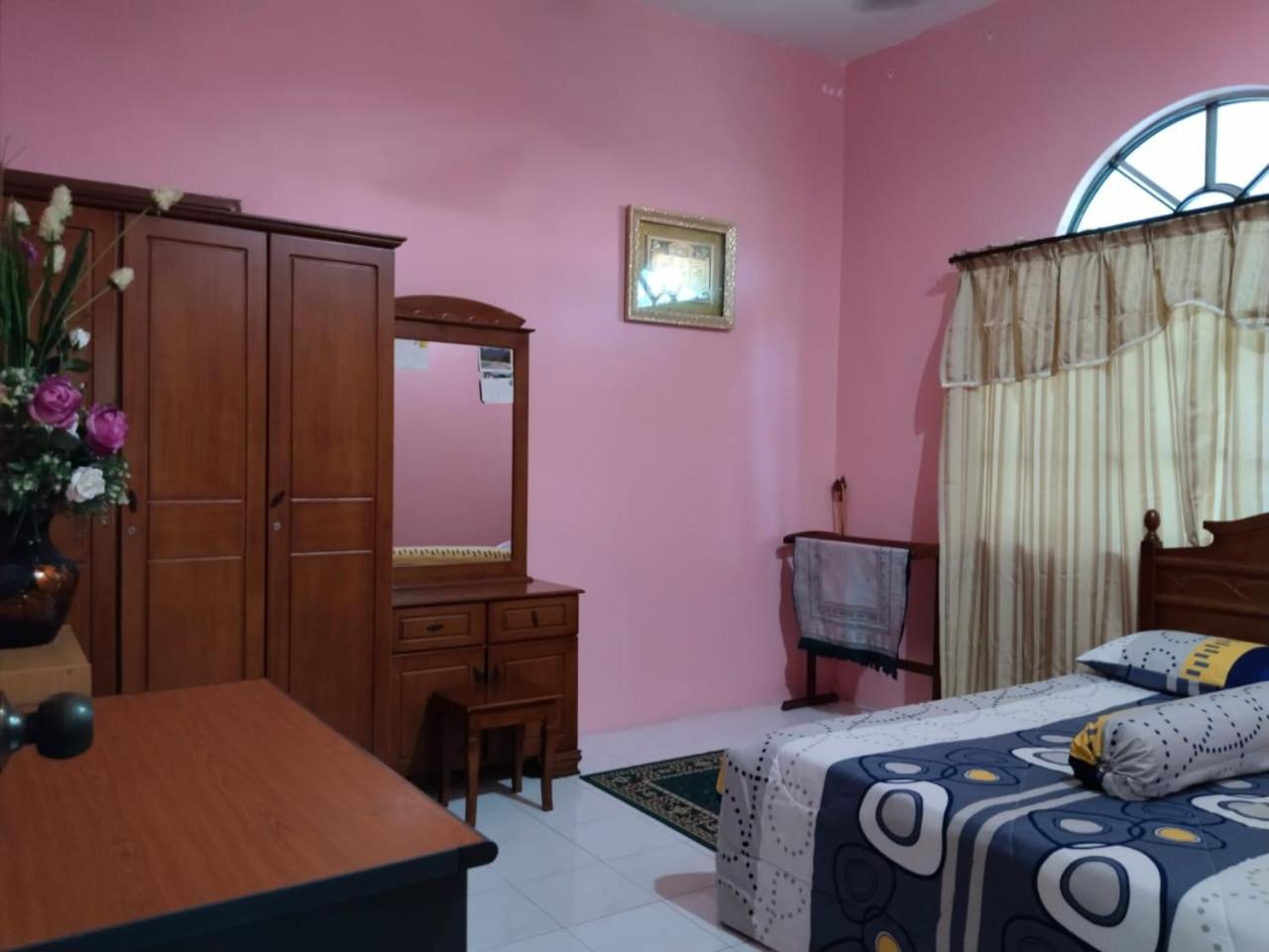 Homestay YatiMizi (Bungalow Station 18, Ipoh) photo 3