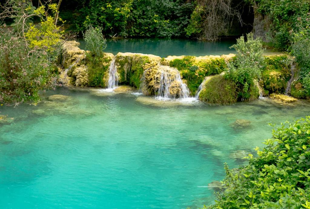 El Salto del Agua Auténtico El Molino de la Cascada Orbaneja view 4