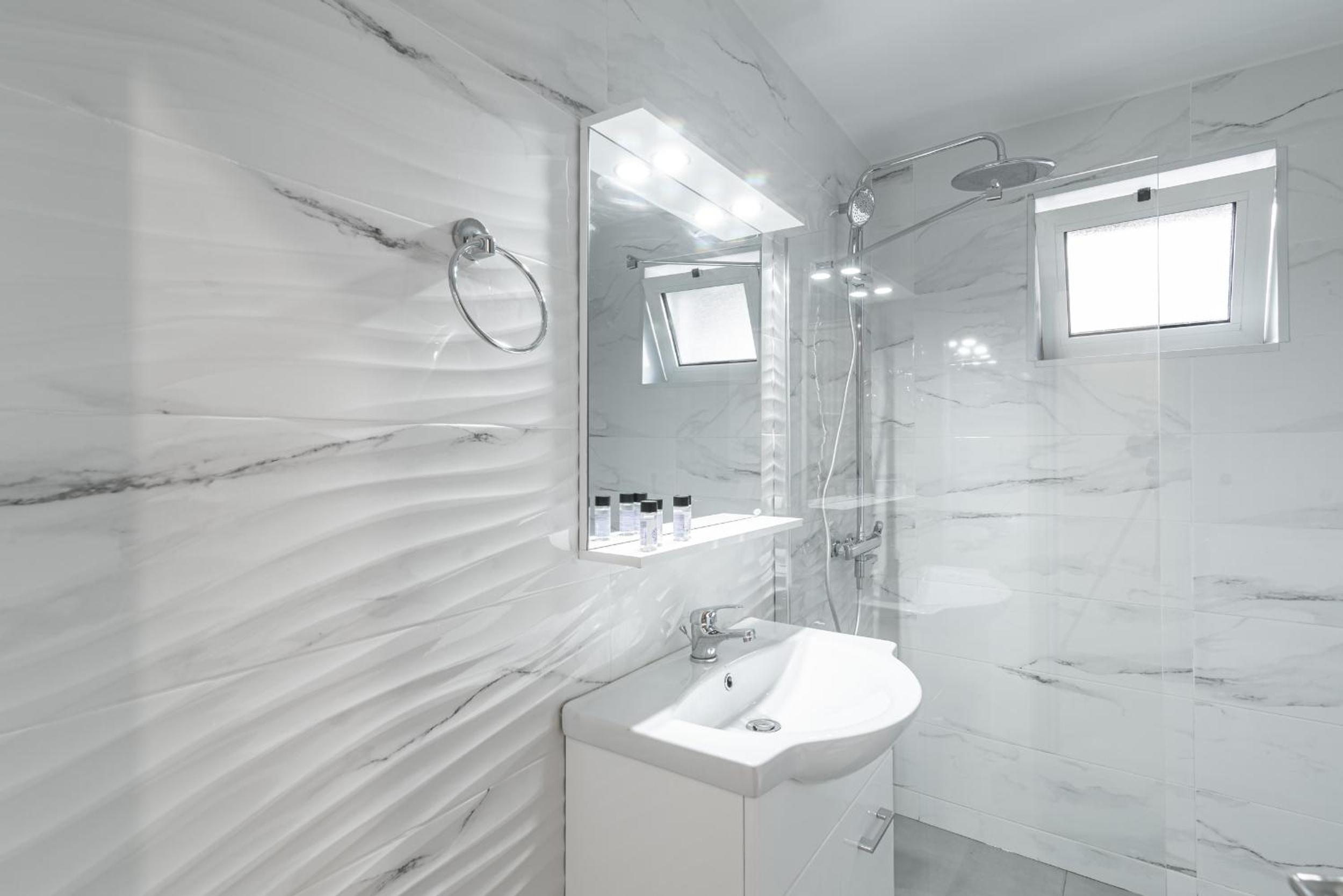 Blue Riviera villas & suites - Alimos 2