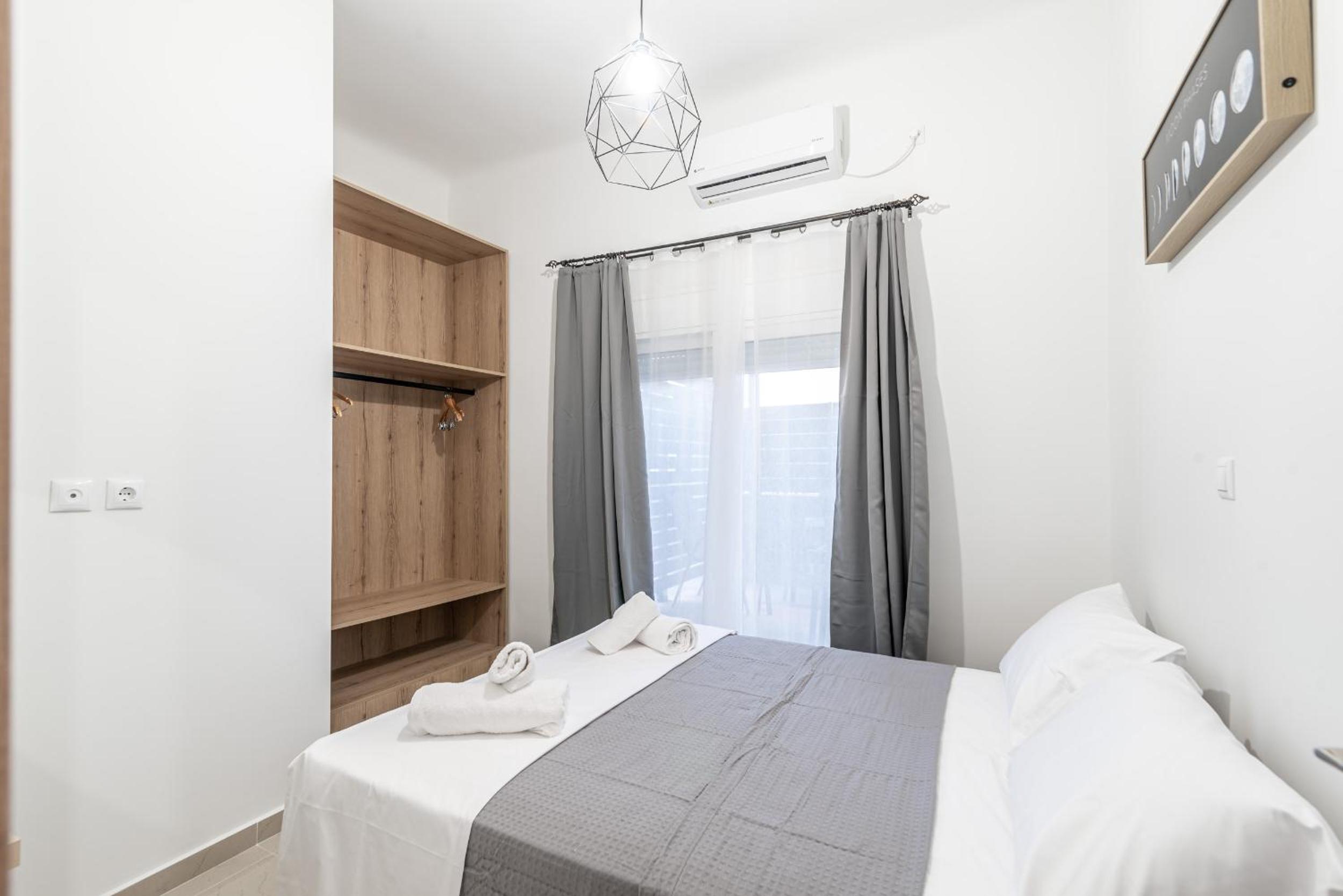 Blue Riviera villas & suites - Alimos 2