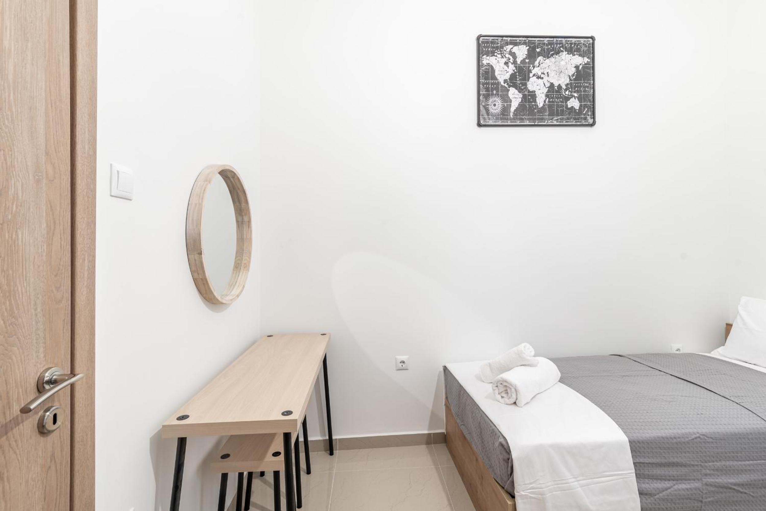 Blue Riviera villas & suites - Alimos 2