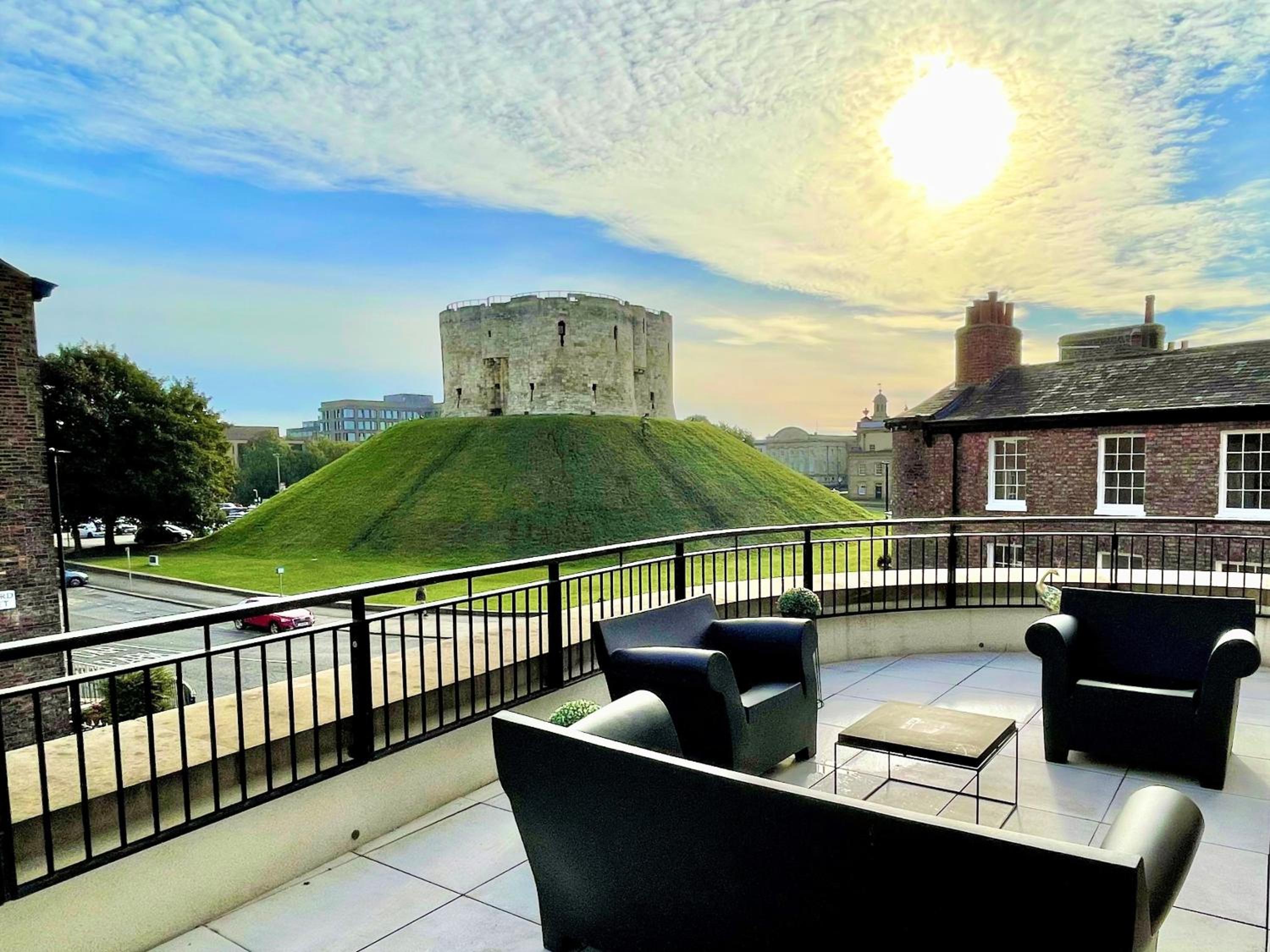 The Old Fire Station Luxury Apartment view 5