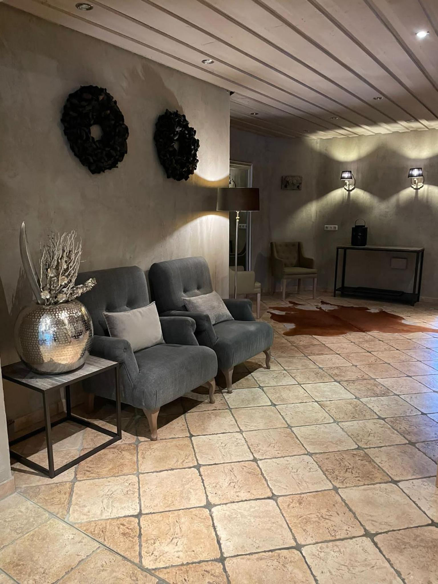 country-suites by verdino LIVING - Apartments & Privatzimmer