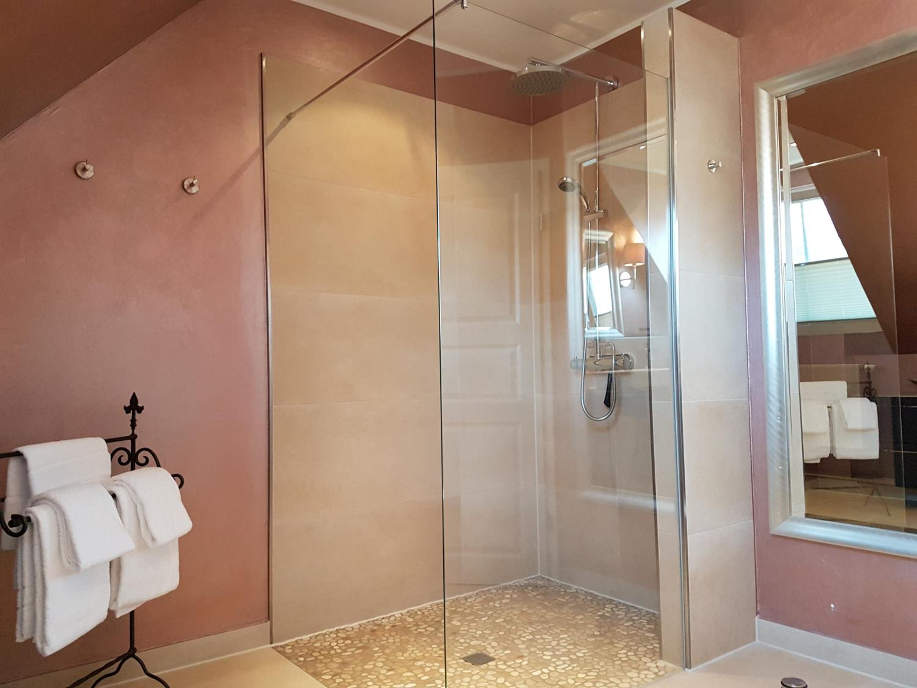 country-suites by verdino LIVING - Apartments & Privatzimmer