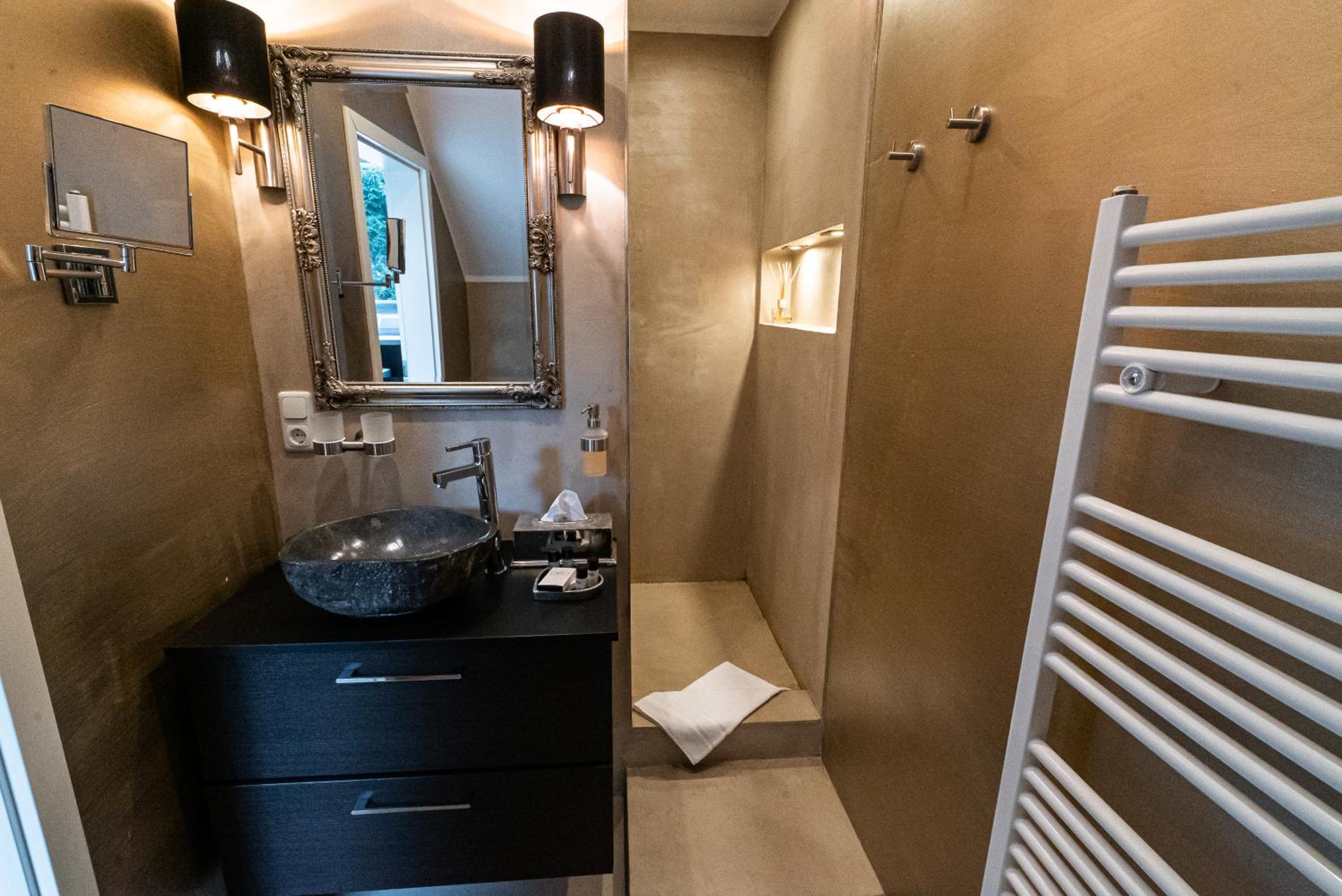 country-suites by verdino LIVING - Apartments & Privatzimmer