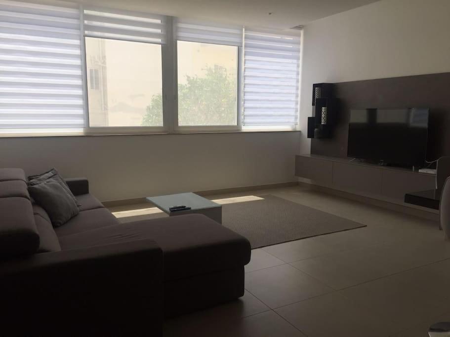 THE ONE - 4 Bedroom St Julian’s photo 4