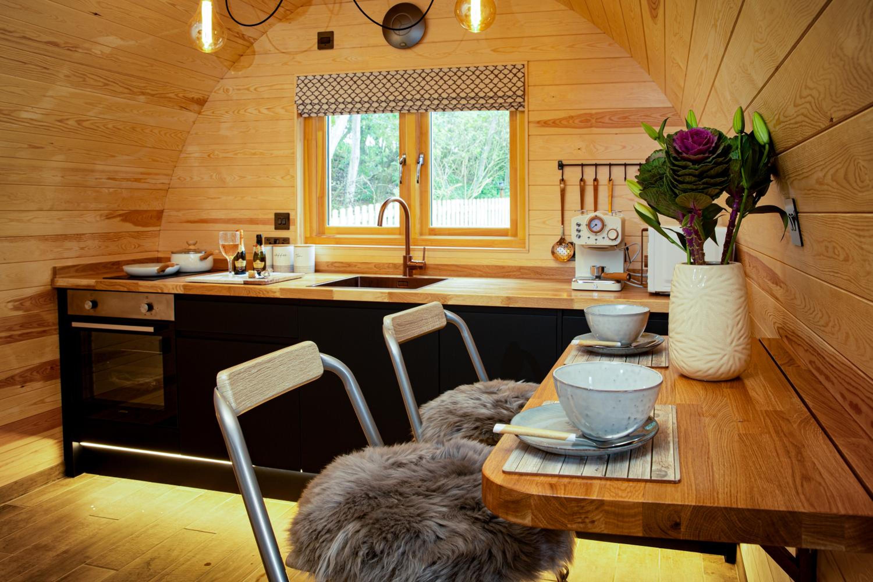 Cliff Stud Retreat - Luxury lodges and cosy cottages view 3