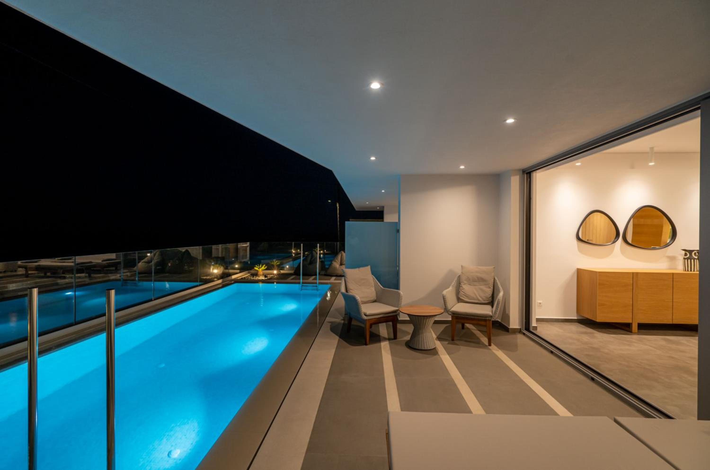 Dia's Blue Villa view 3