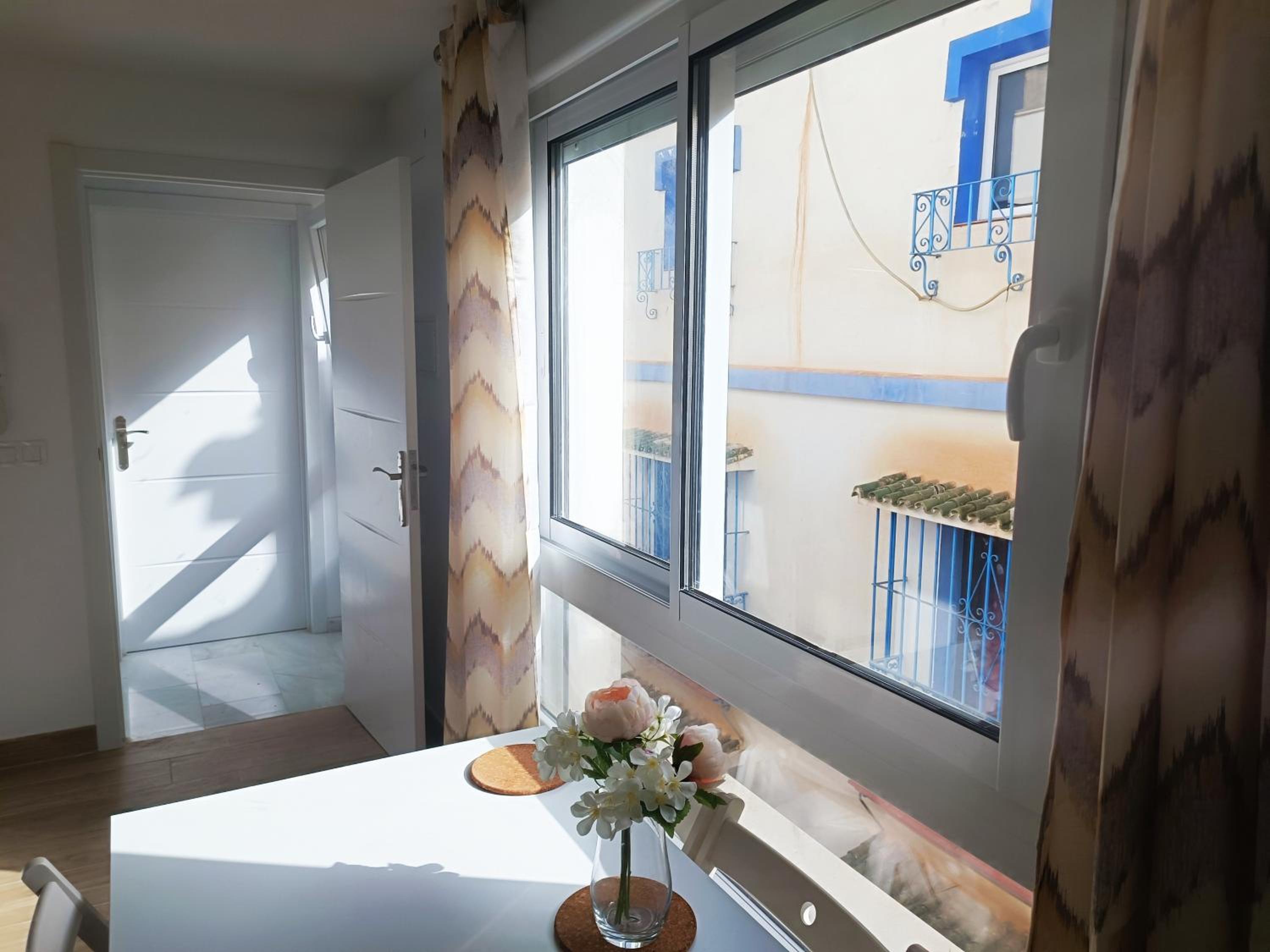 BAJ - Apartamentos en Playa Bajondillo, Torremolinos