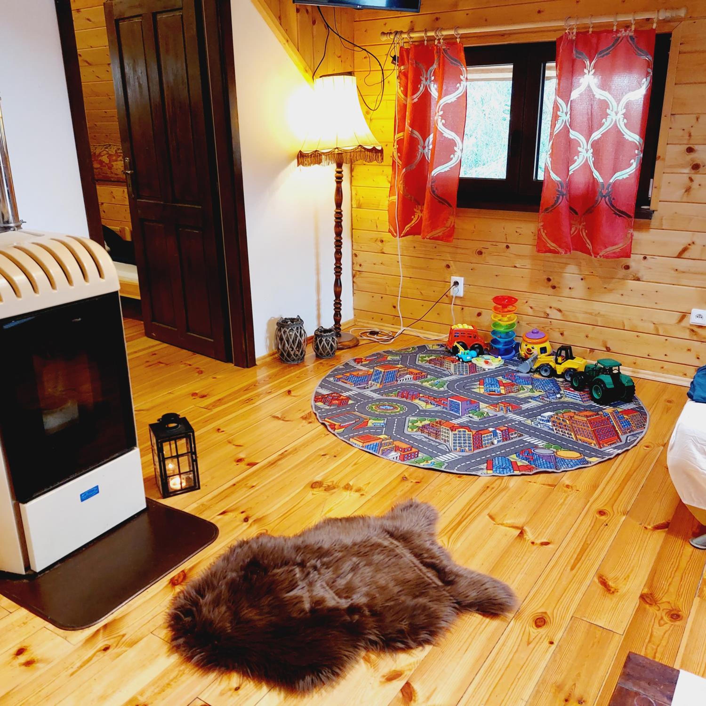 Photo 10