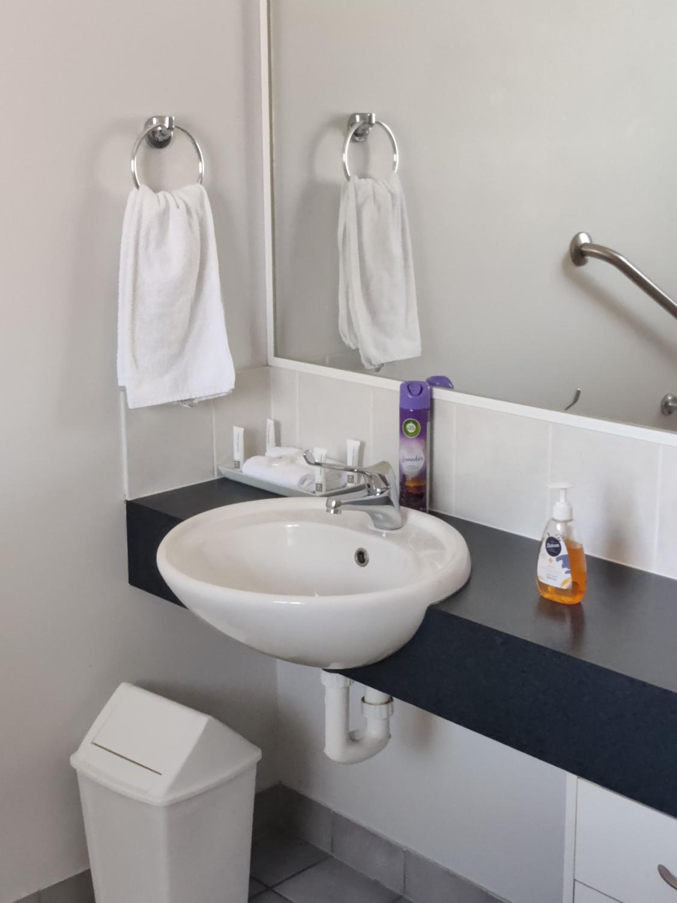 Belvoir Village Motel & Apartments Wodonga