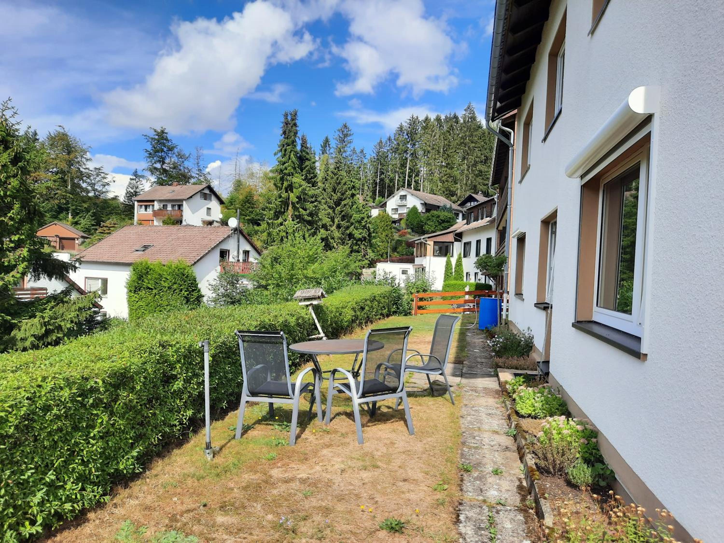 Hotel FeWo mit Terrasse für 4-5 Personen mit Schwimmbad + Sauna - Image 1