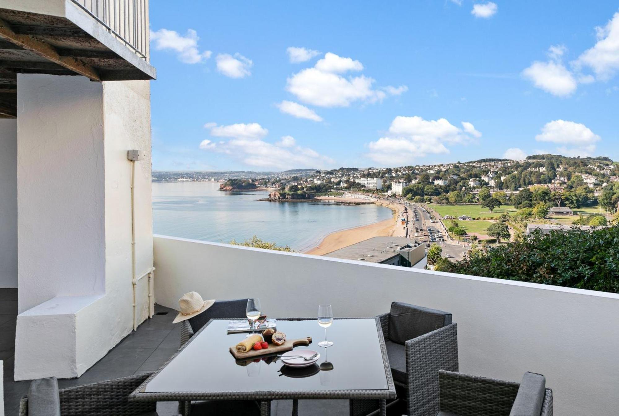 7 Bayview, Vernon Court view 5