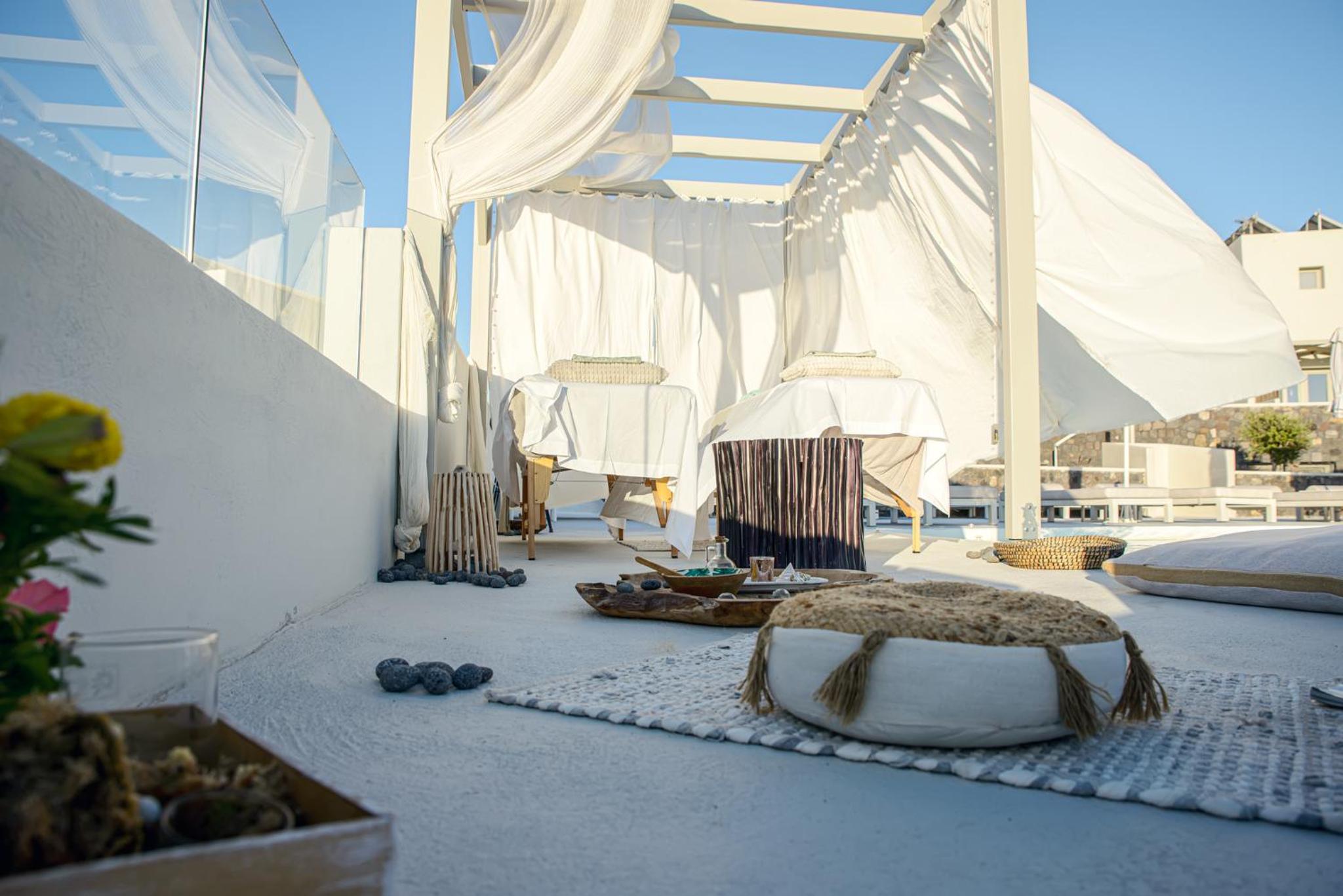 Oia Vacations - Adorno Oia - Property Image 2