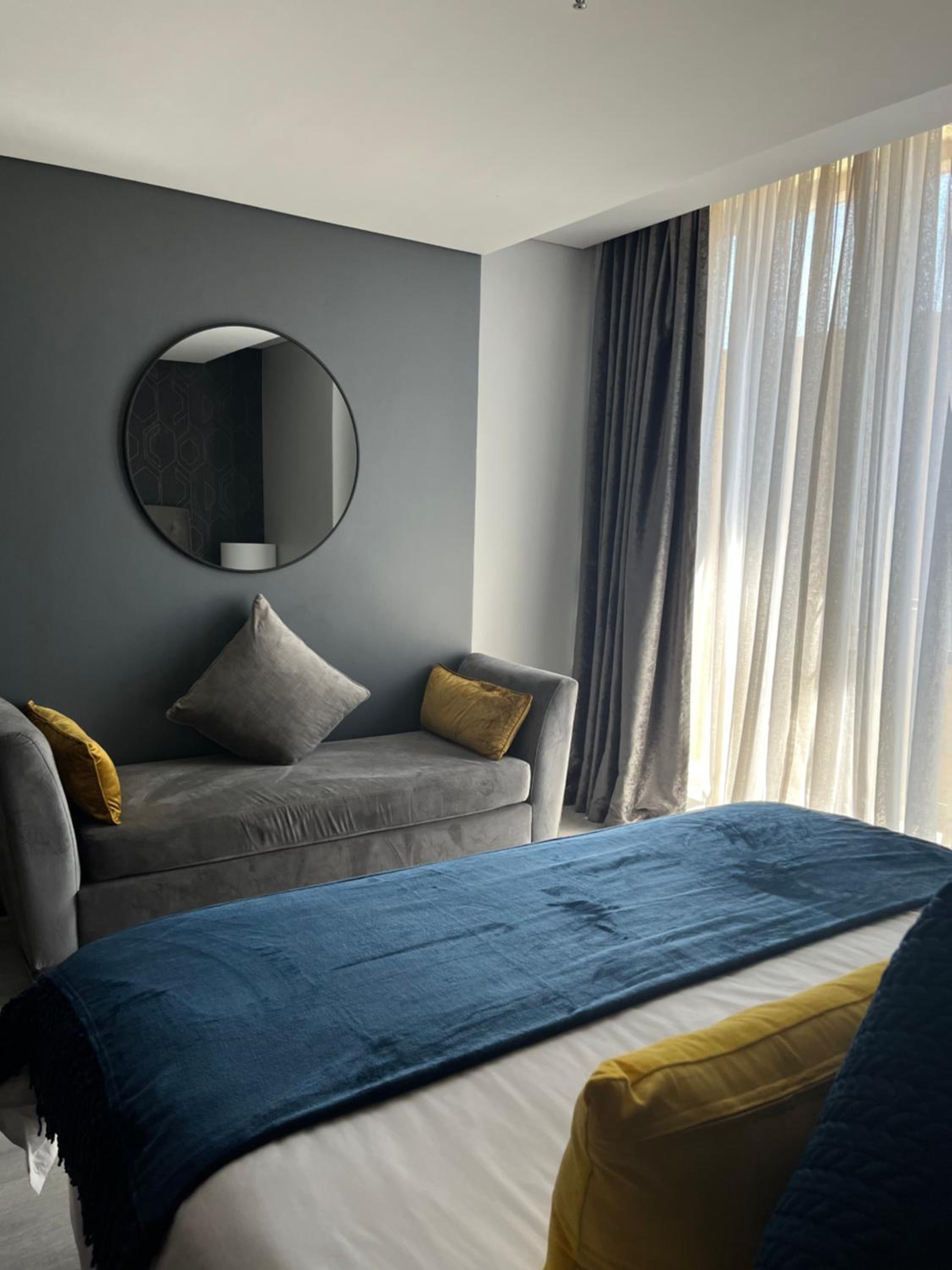 Johannesburg Vacations - Luxury Apartment - Michelangelo Towers - Property Image 31