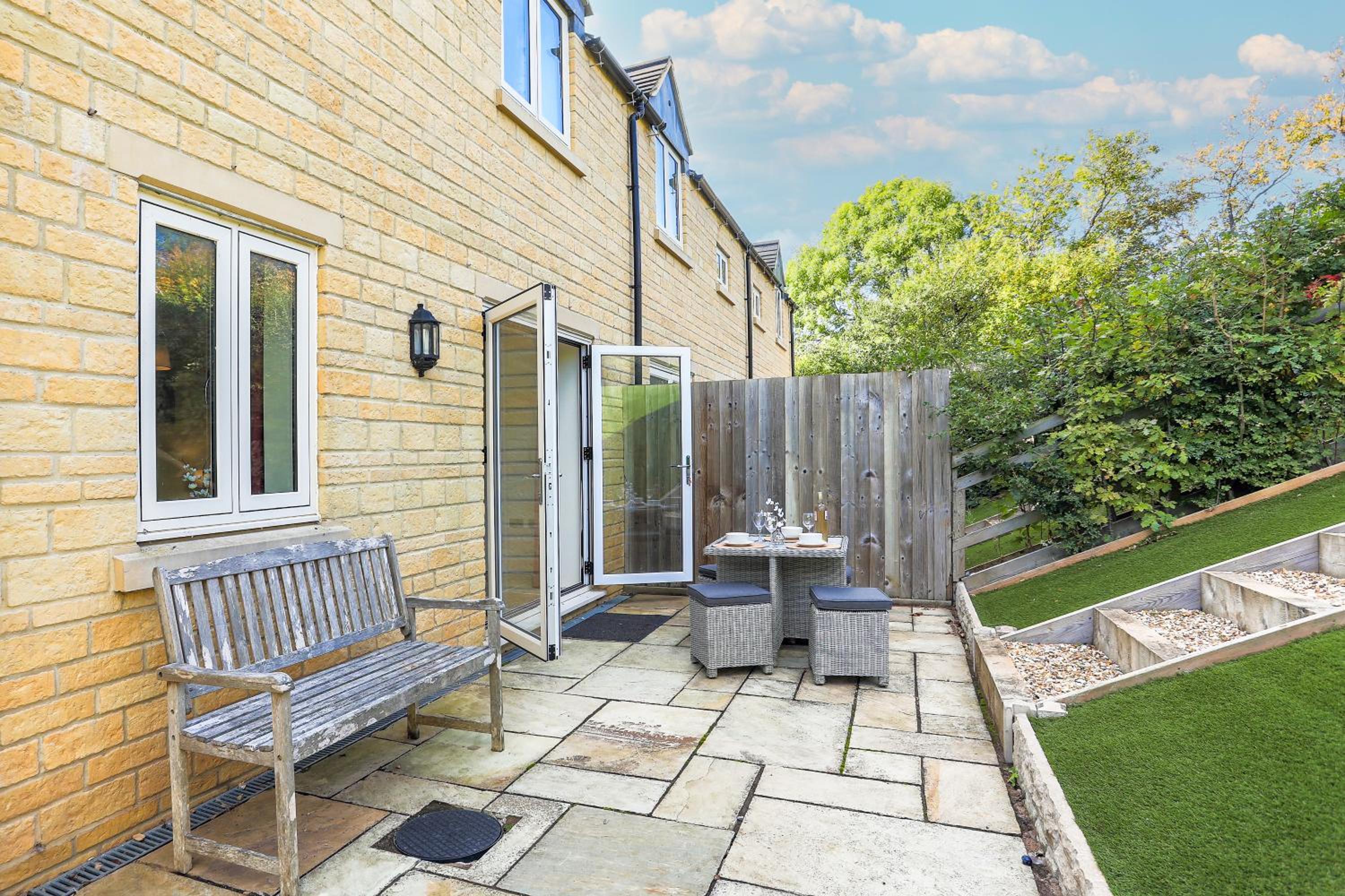 Staddlestone Mews