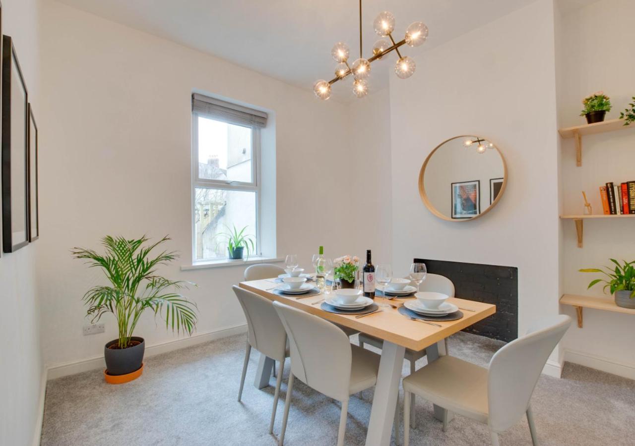 3 Bed in Cardiff oc-bow188