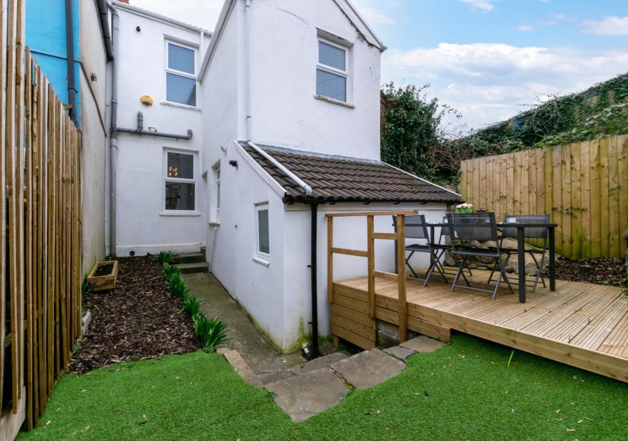 3 Bed in Cardiff oc-bow188
