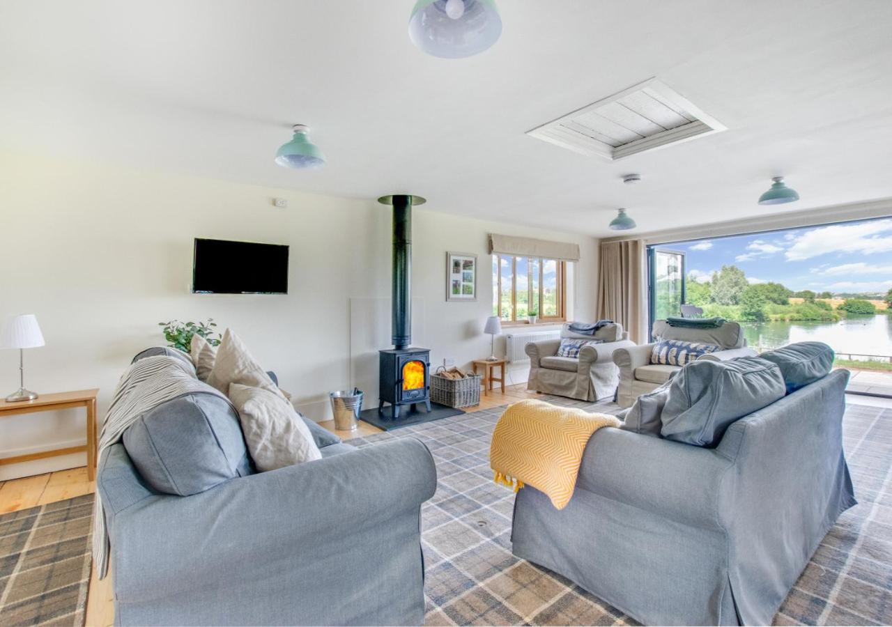 3 Bed in Bassaleg oc-bow138 view 2