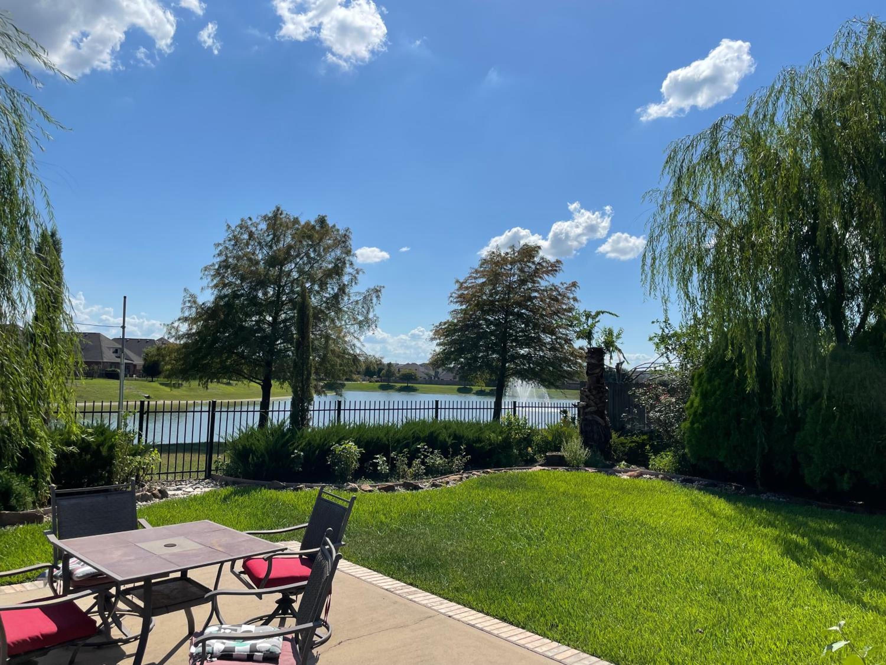 2 Bedrooms WaterFront View Home view 4