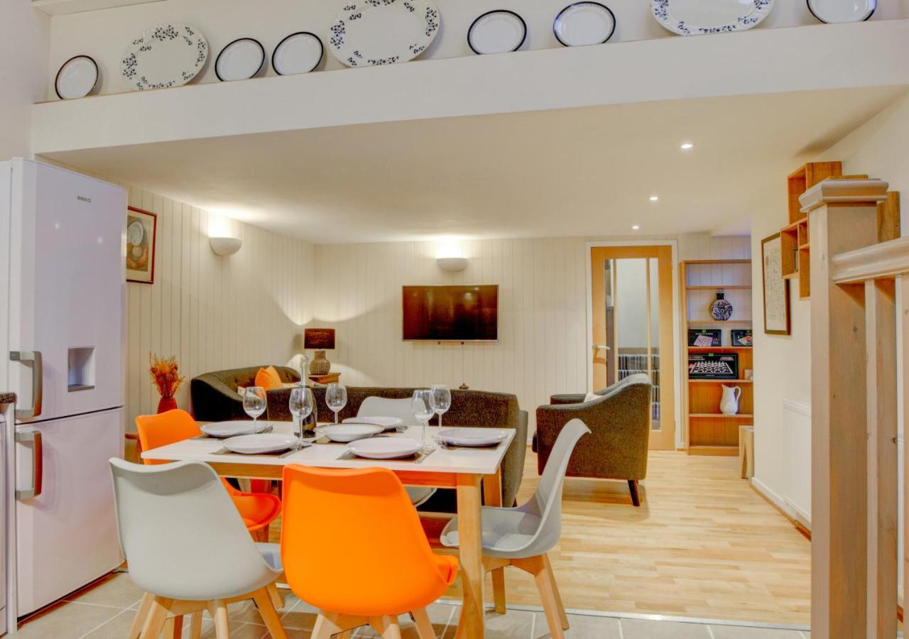 3 Bed in Machynlleth oc-bow91 view 3