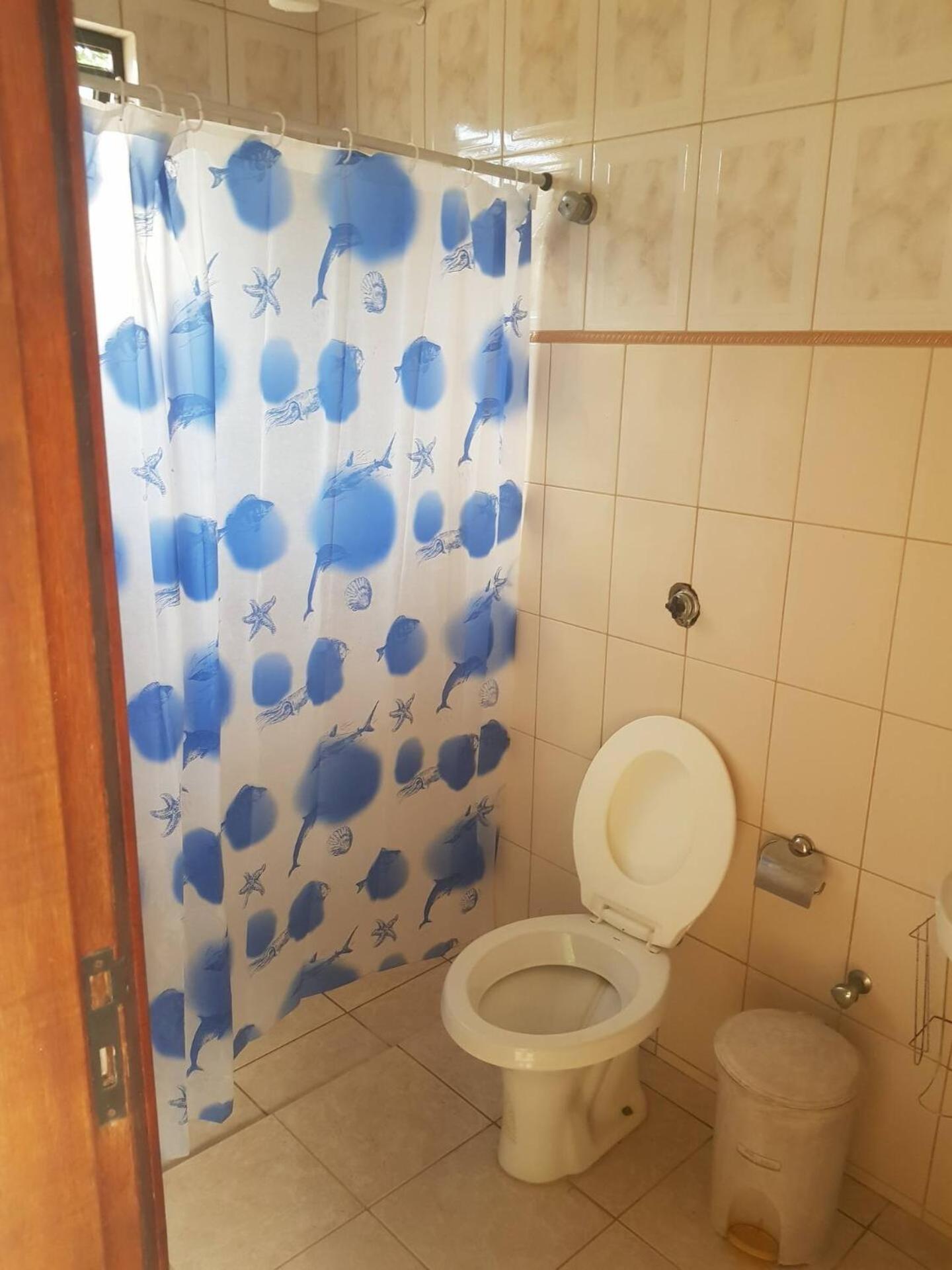 Belissima casa em Itauna a 300 metros da praia