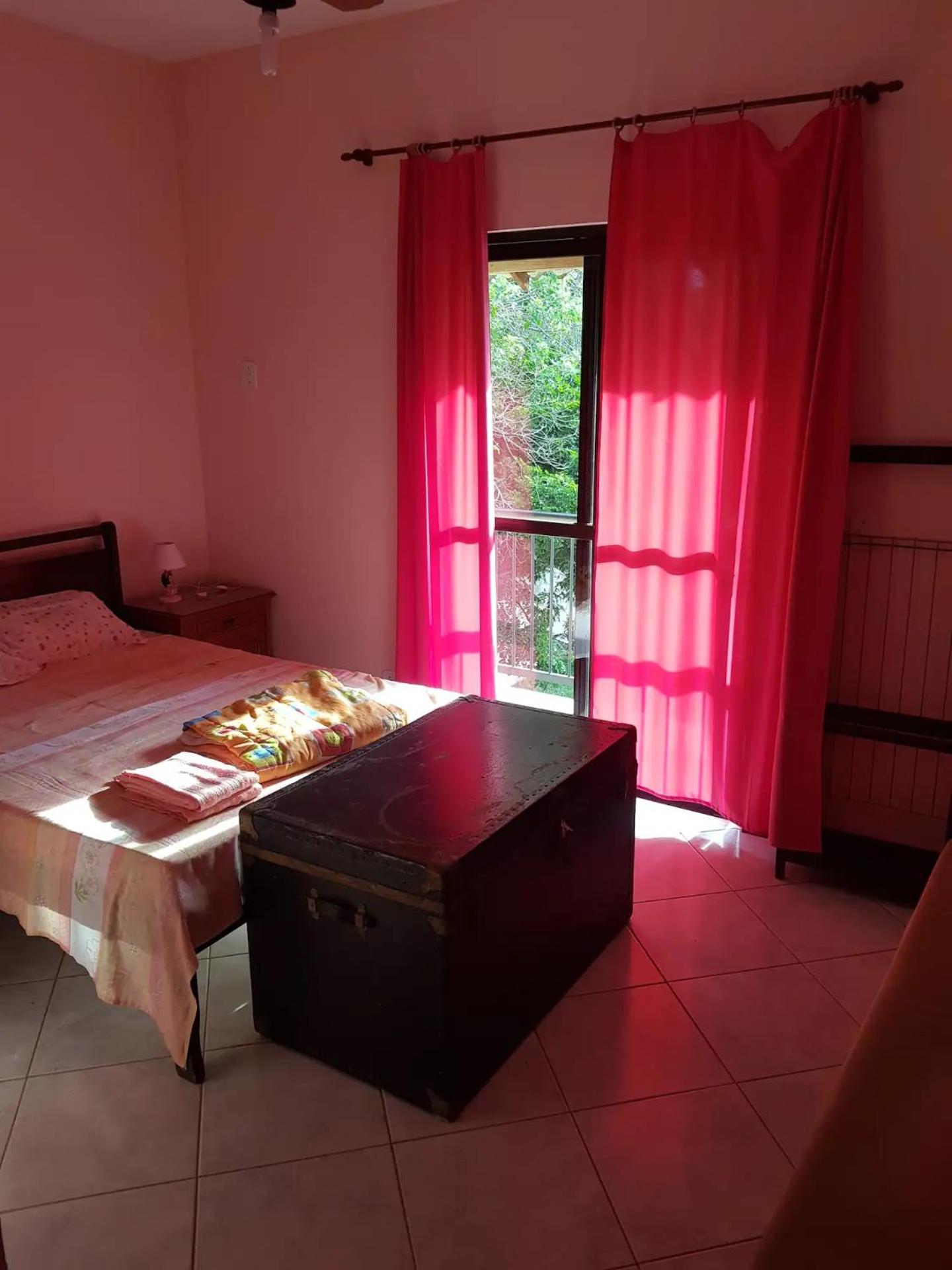 Belissima casa em Itauna a 300 metros da praia