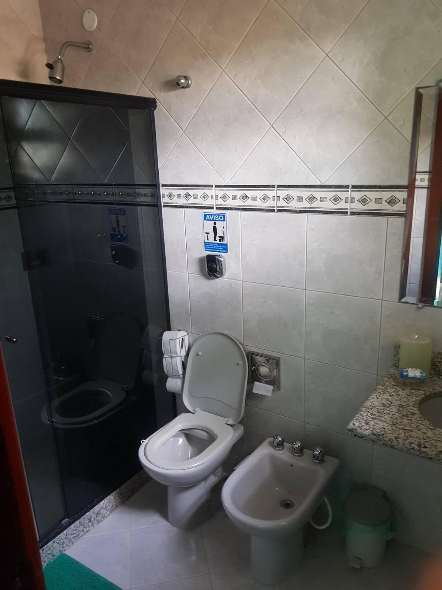 Belissima casa em Itauna a 300 metros da praia