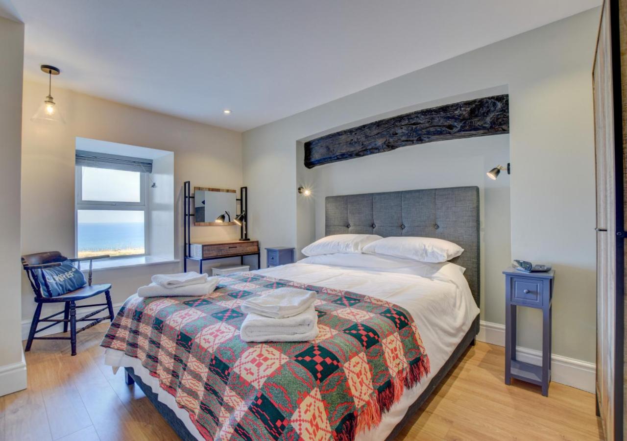 2 Bed in Barmouth oc-bow52 view 5