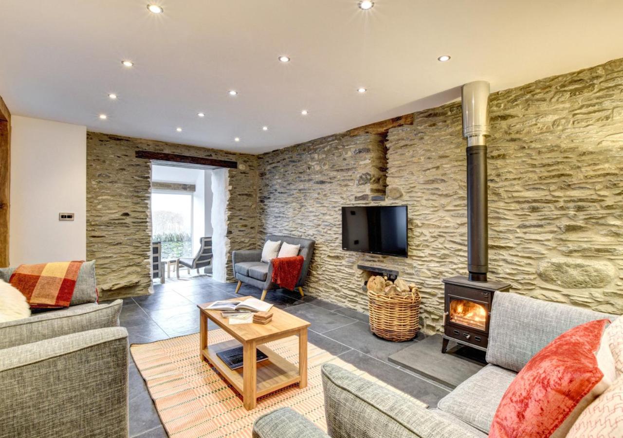 5 Bed in Machynlleth oc-bow30 view 5