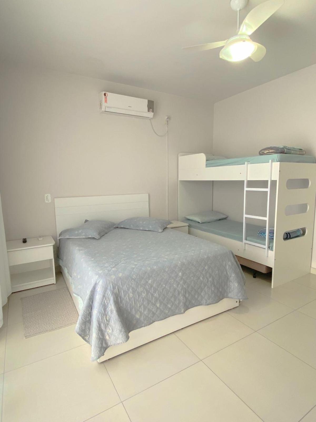 Bouganville Guest House BC