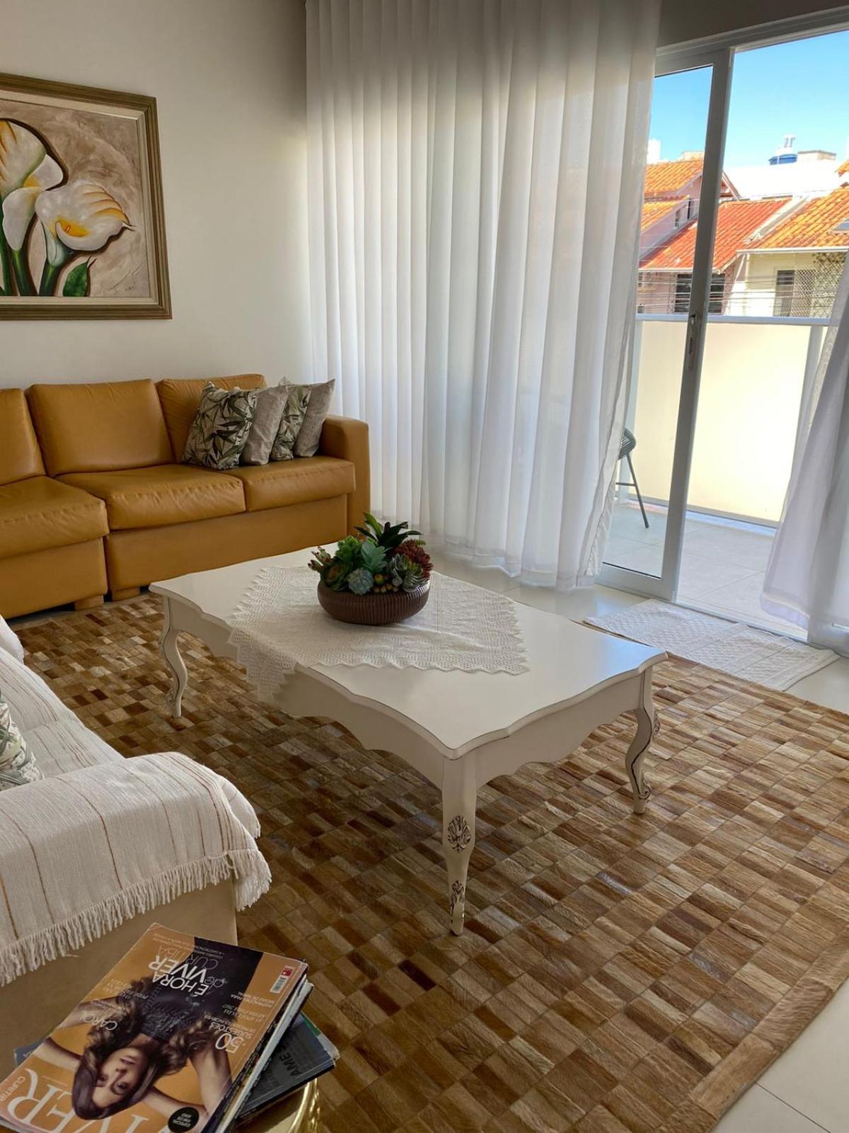 Bouganville Guest House BC