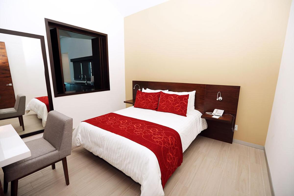 Ensenada Vacations - Hotel Marea Vista - Property Image 3