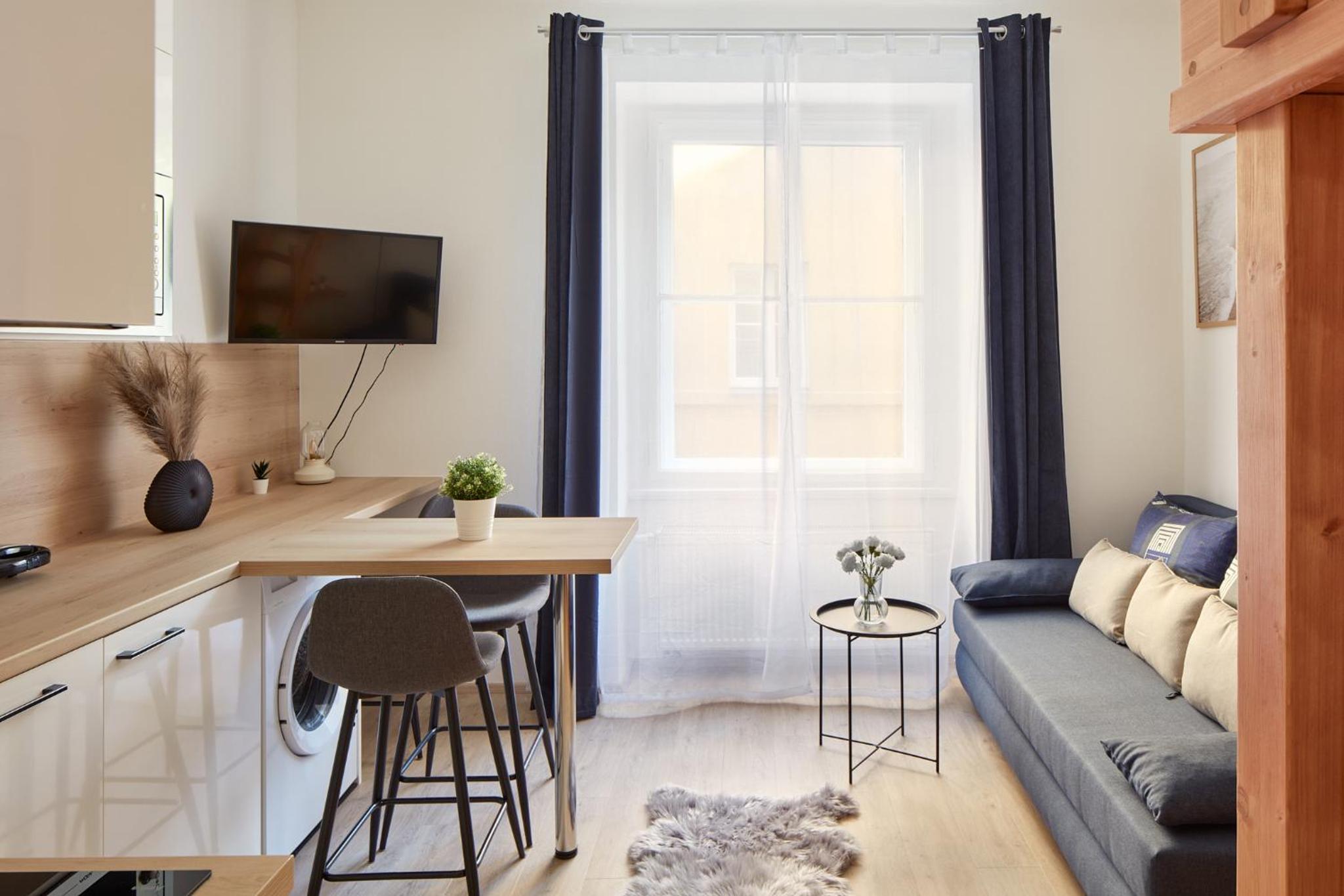 Prague Days - Modern Apartments w Easy City Access