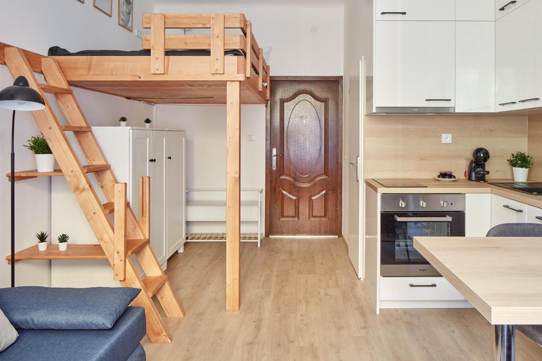 Prague Days - Modern Apartments w Easy City Access
