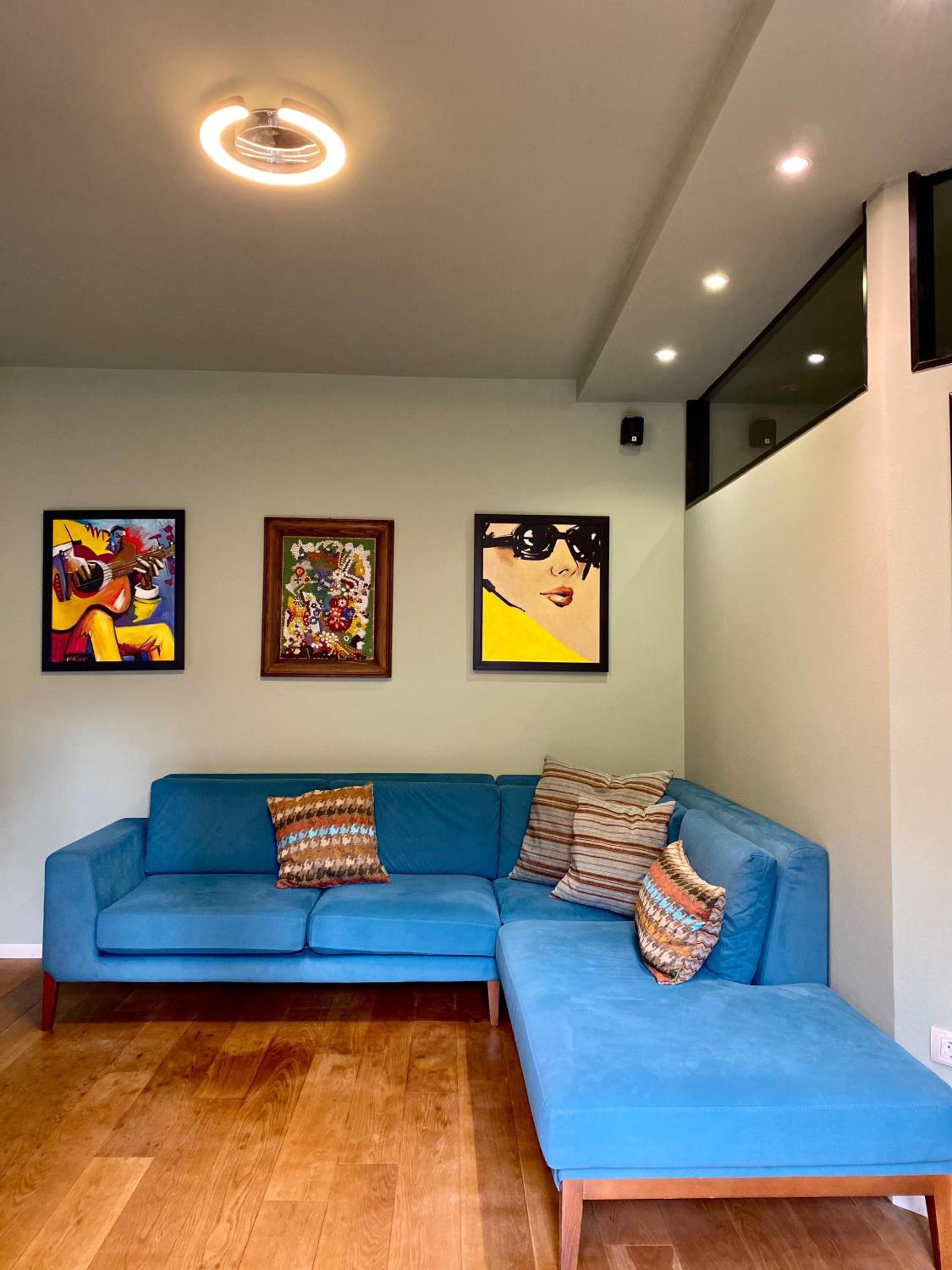 Rose Apartment view 2