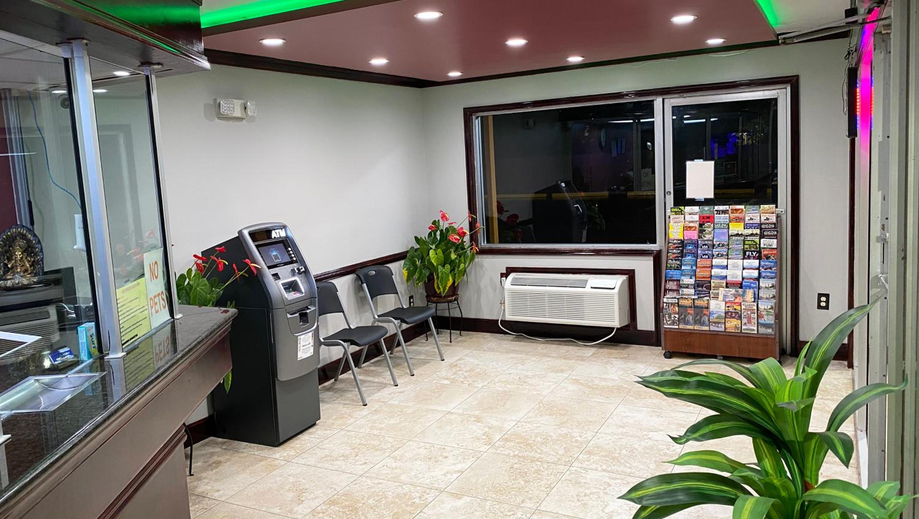 Express Inn Newport News - Property Image 9