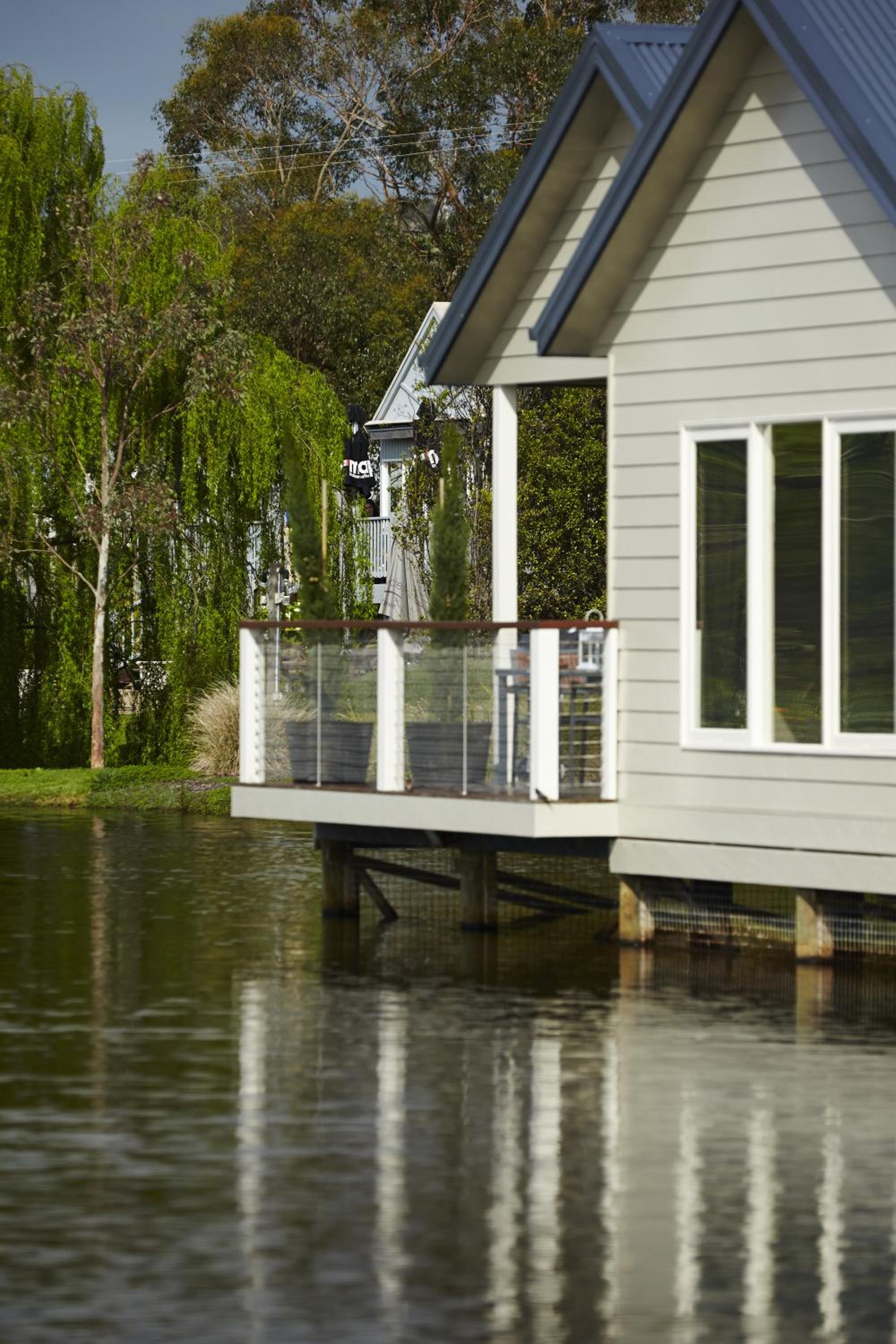 Crittenden Lakeside Villas