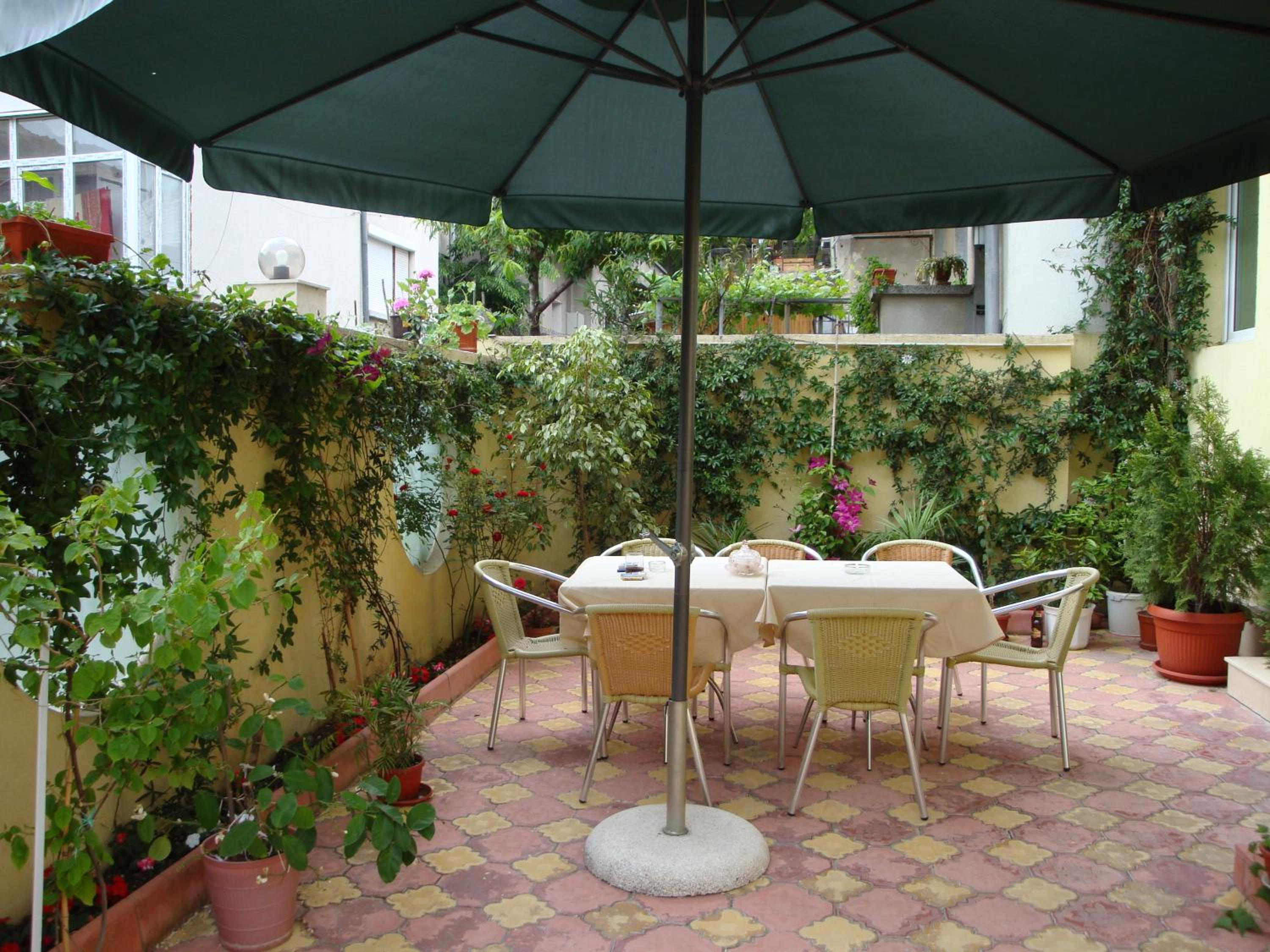 Stela Guest House