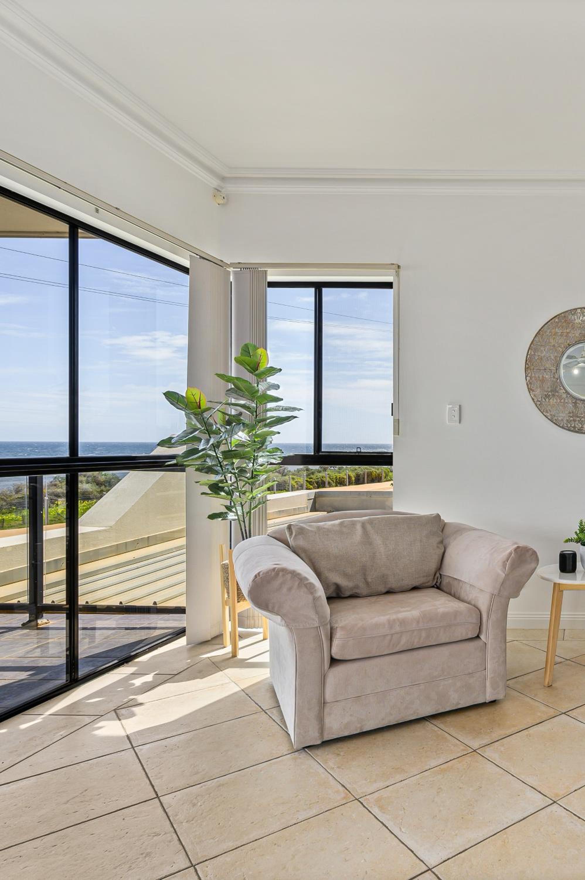 Mareblue Villa - Aldinga Beach - C21 SouthCoast Holidays