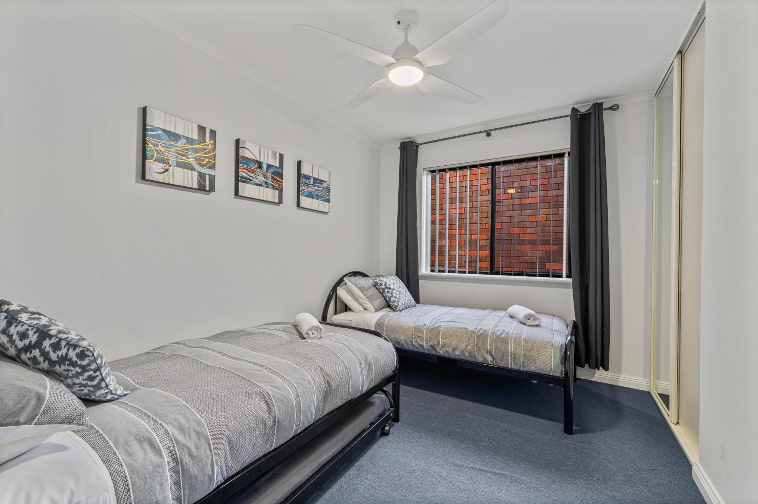 Mareblue Villa - Aldinga Beach - C21 SouthCoast Holidays