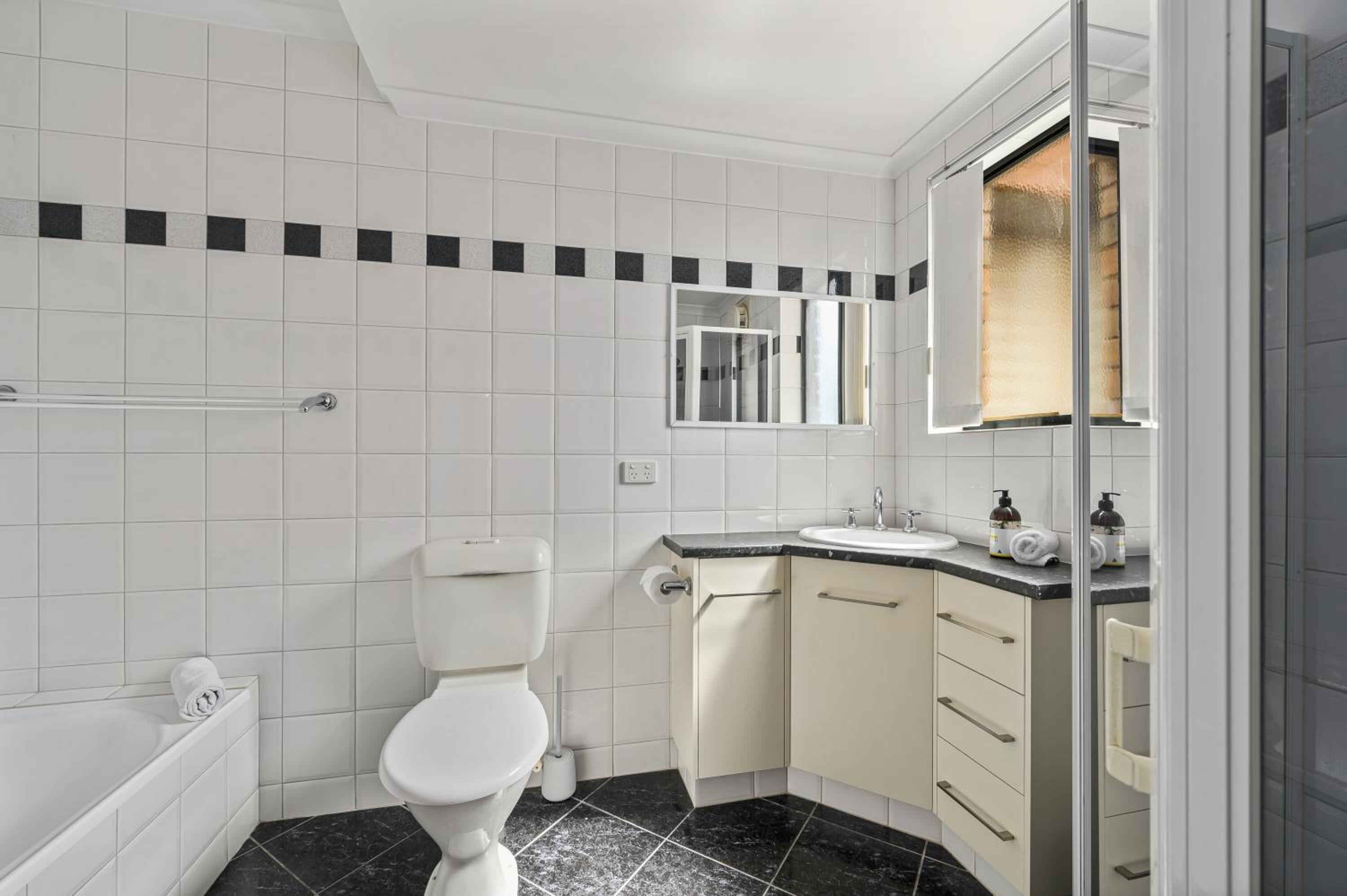 Mareblue Villa - Aldinga Beach - C21 SouthCoast Holidays