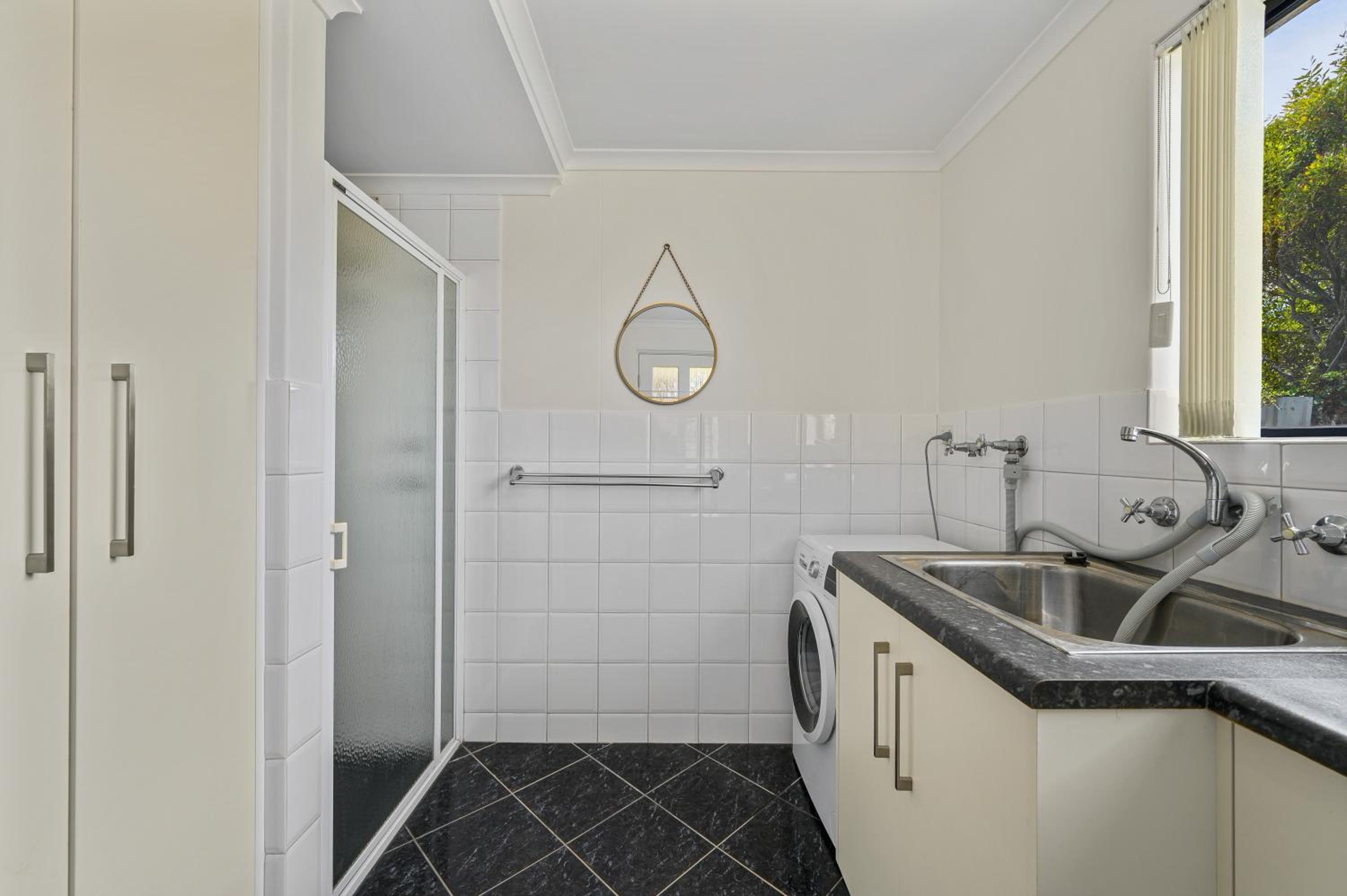 Mareblue Villa - Aldinga Beach - C21 SouthCoast Holidays