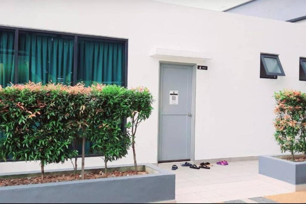 Attractive 3 Bedroom Condo with Pool-D Raudhah Homestay view 2