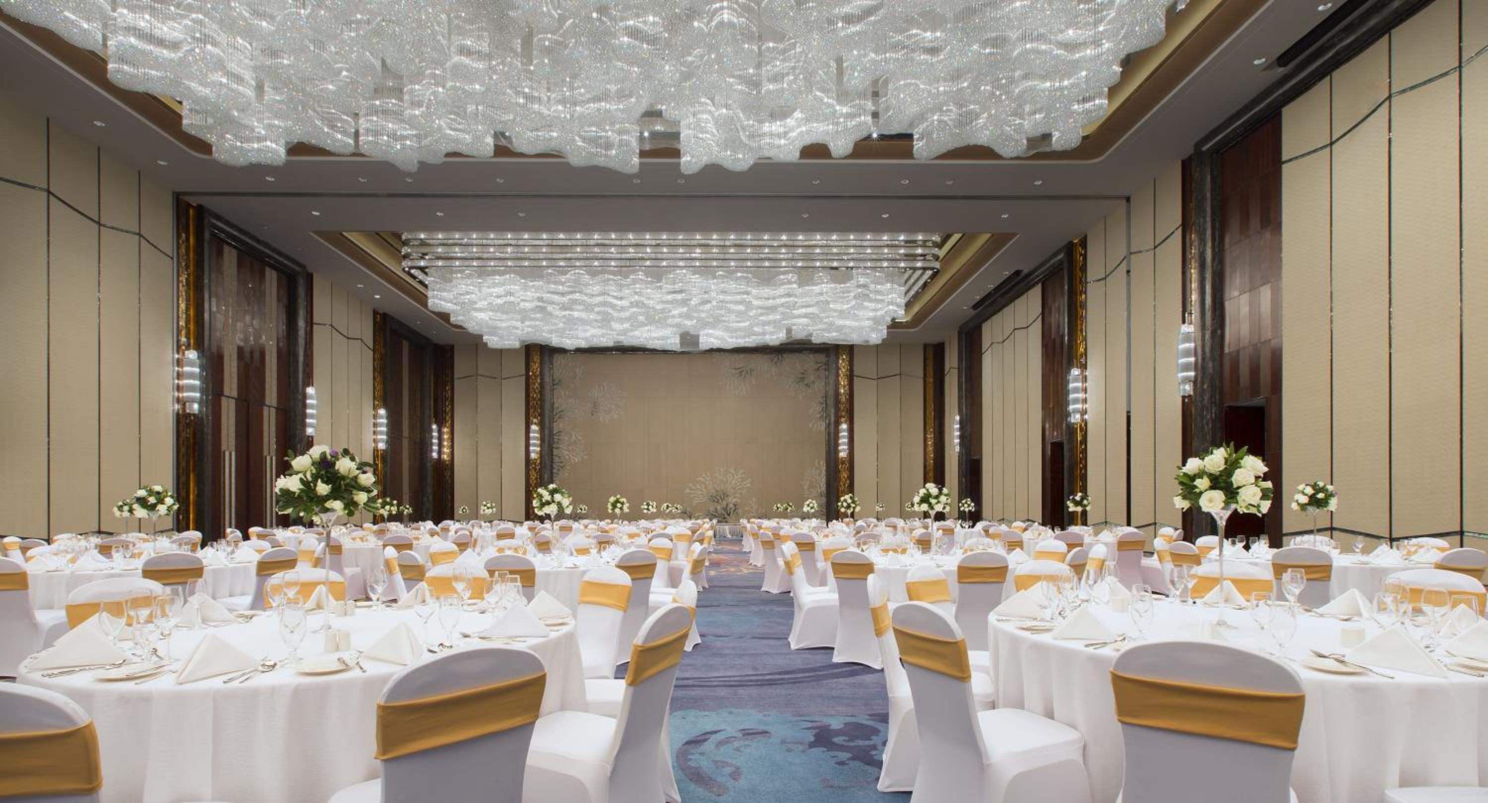 Yantai Vacations - Pullman Yantai Center - Property Image 5