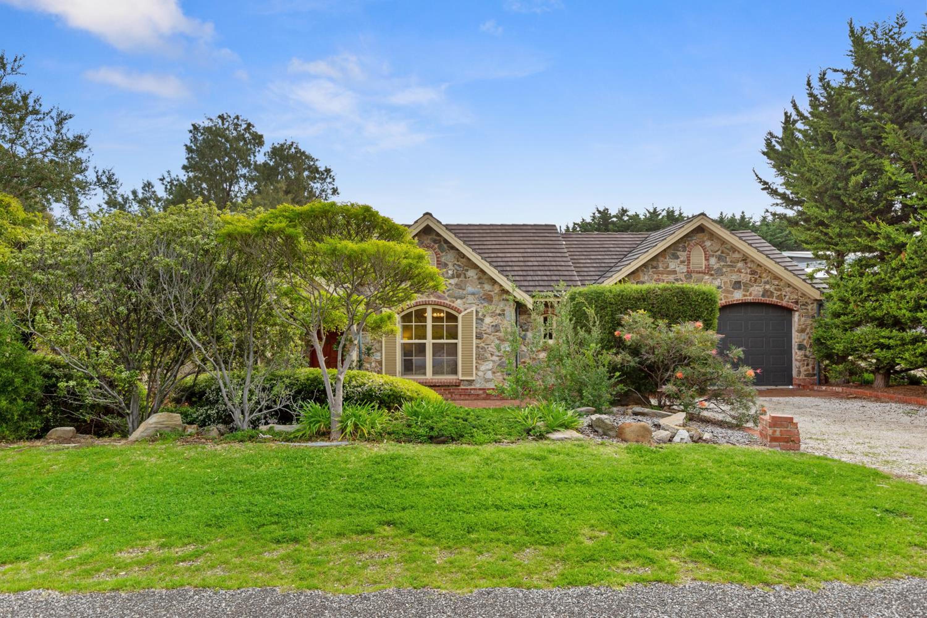 Elcott House - Carrickalinga - C21 SouthCoast Holidays