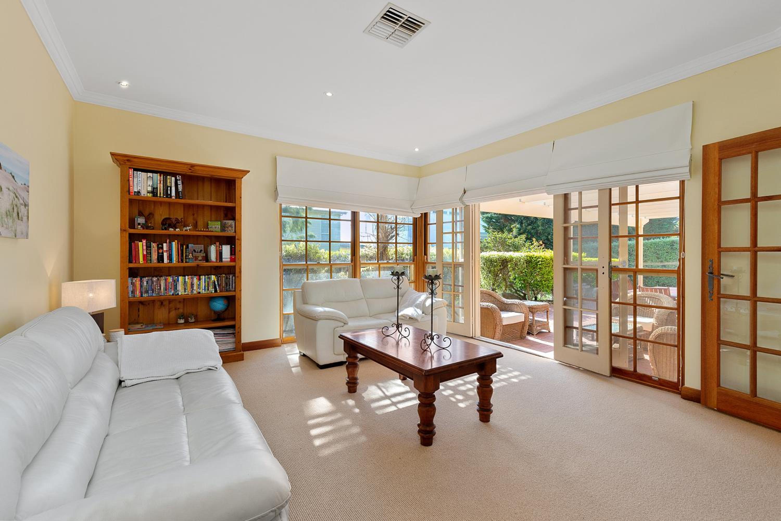Elcott House - Carrickalinga - C21 SouthCoast Holidays